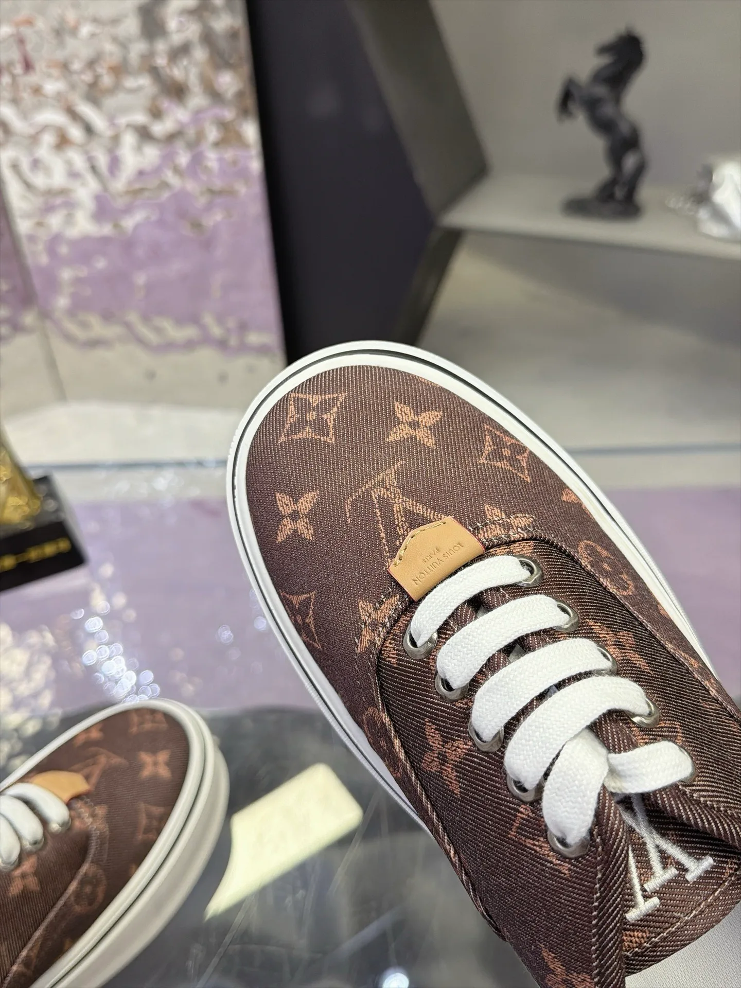 Кроссовки Мужские Louis Vuitton 17930902
