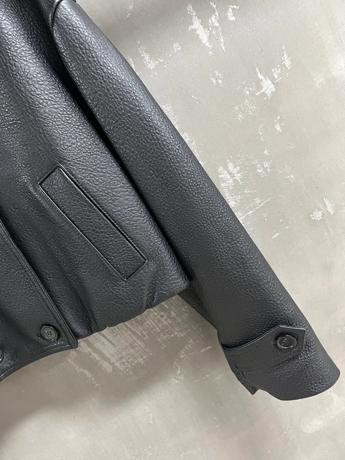 Кожаные Куртки И Дублёнки Женские Saint Laurent 18417980