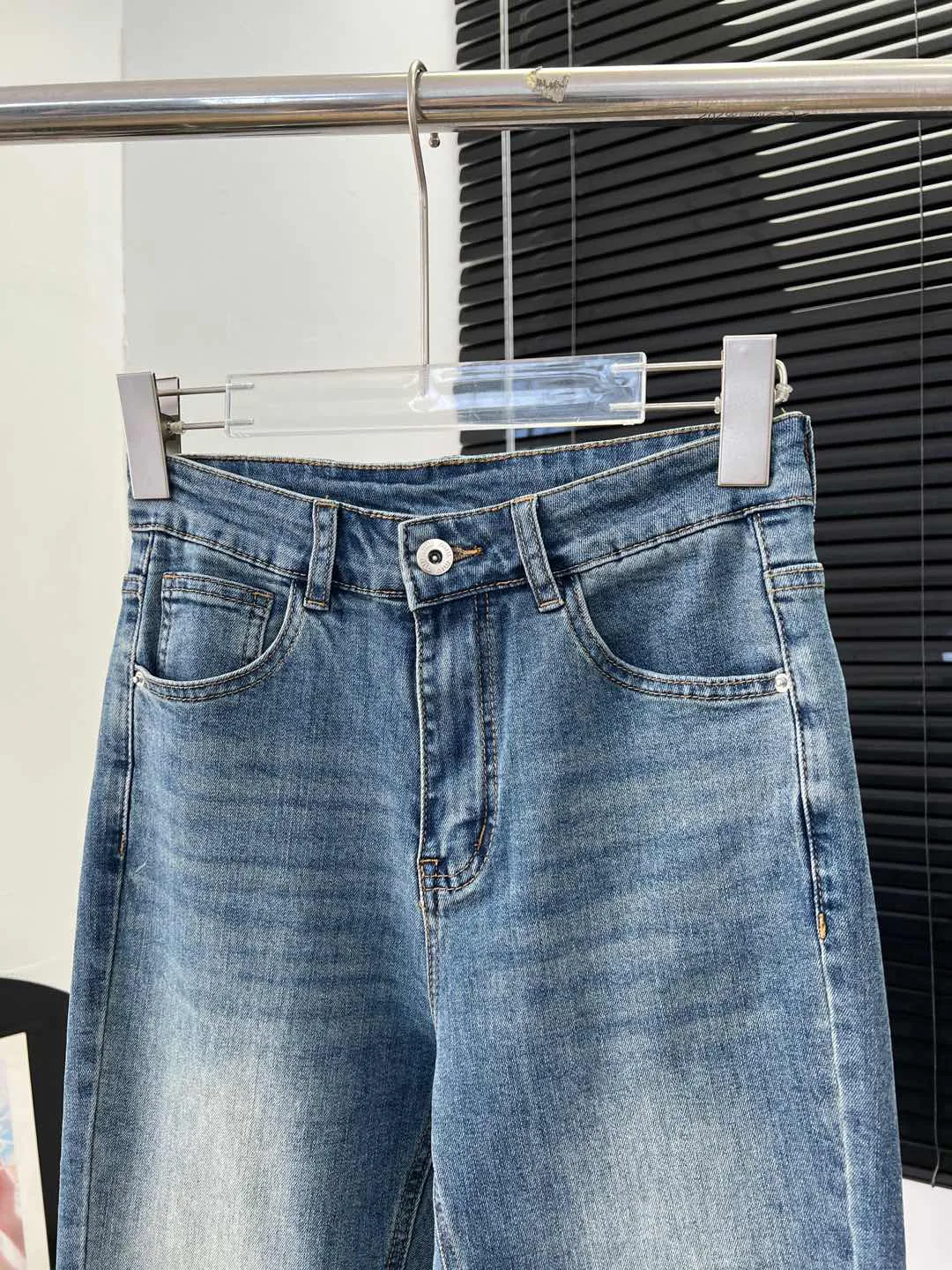 Брюки Женские Miu Miu 11700765