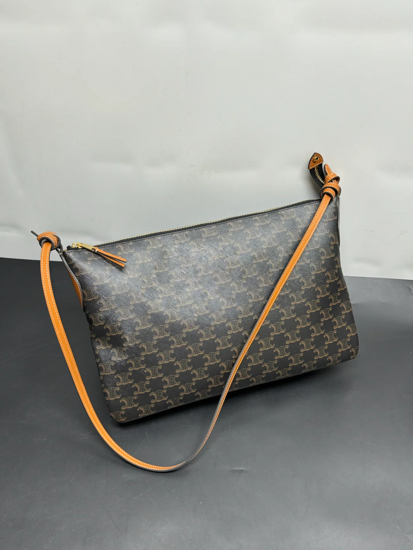 Классические Сумки Женские Celine 17383827