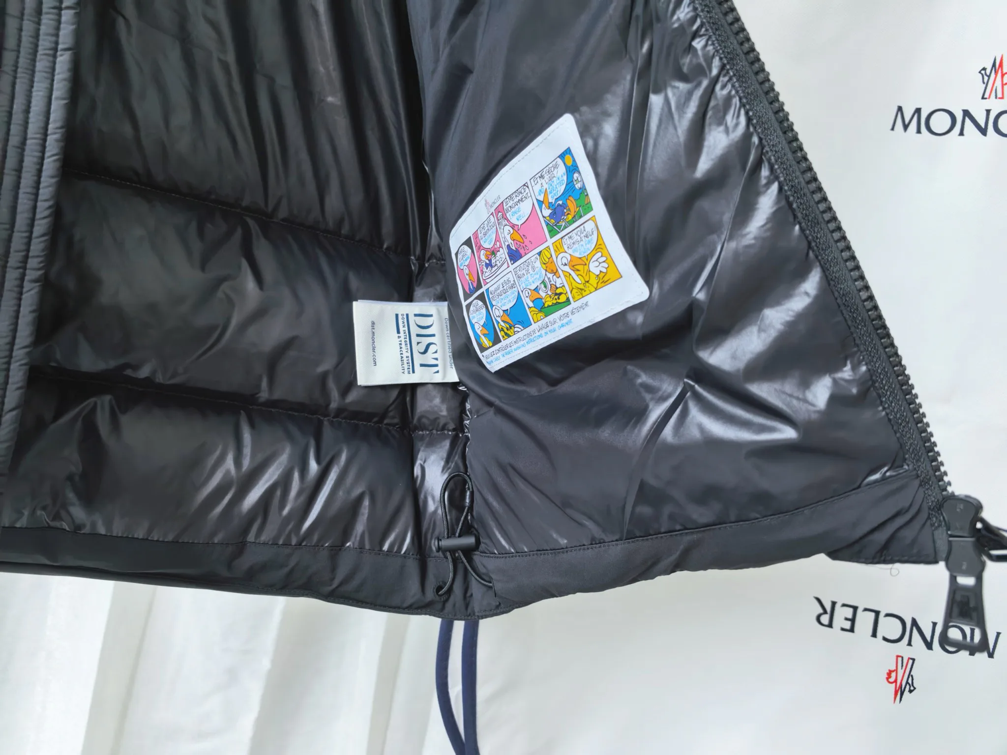 Куртки И Пуховики Женские Moncler 19397965