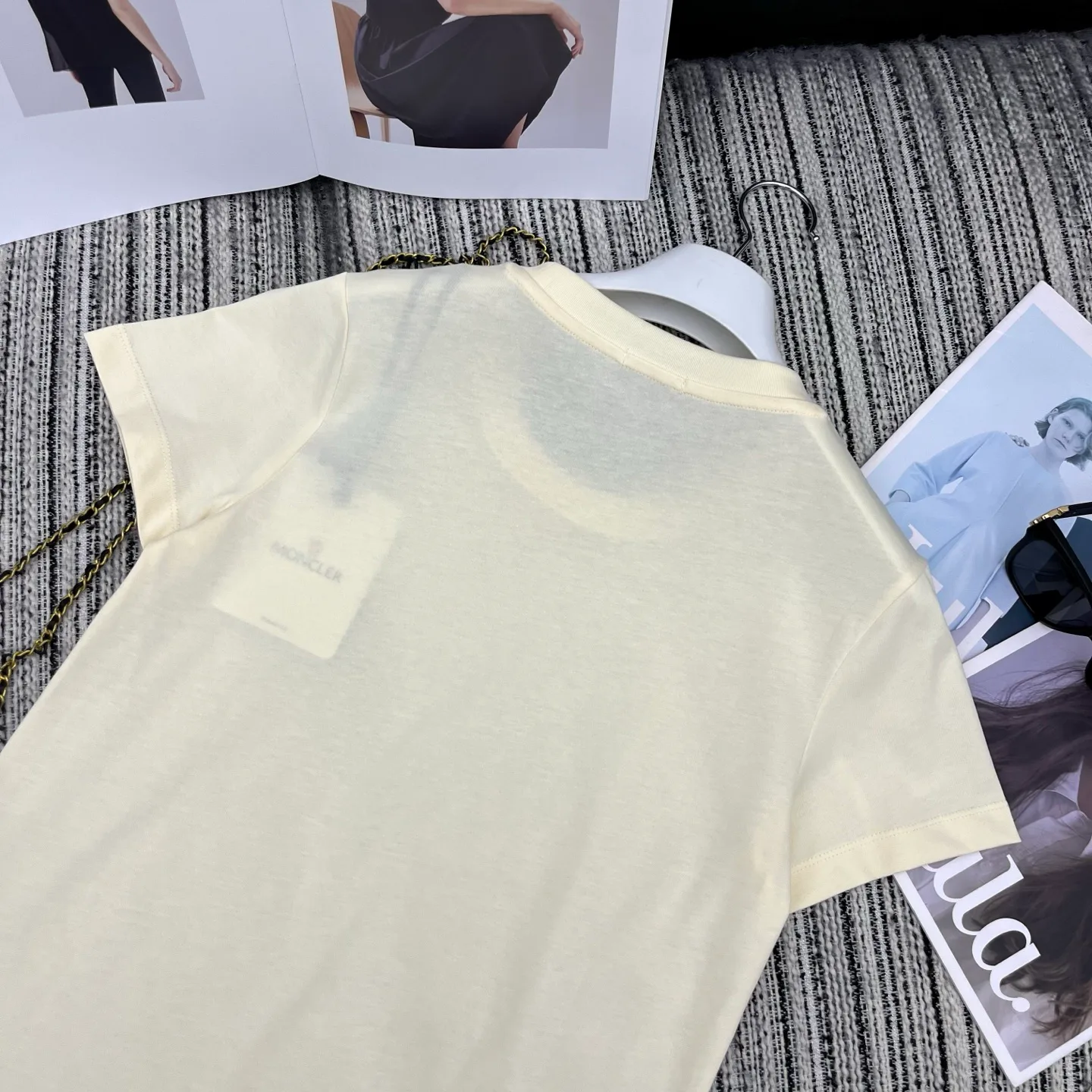 Футболки Женские Moncler 13346989