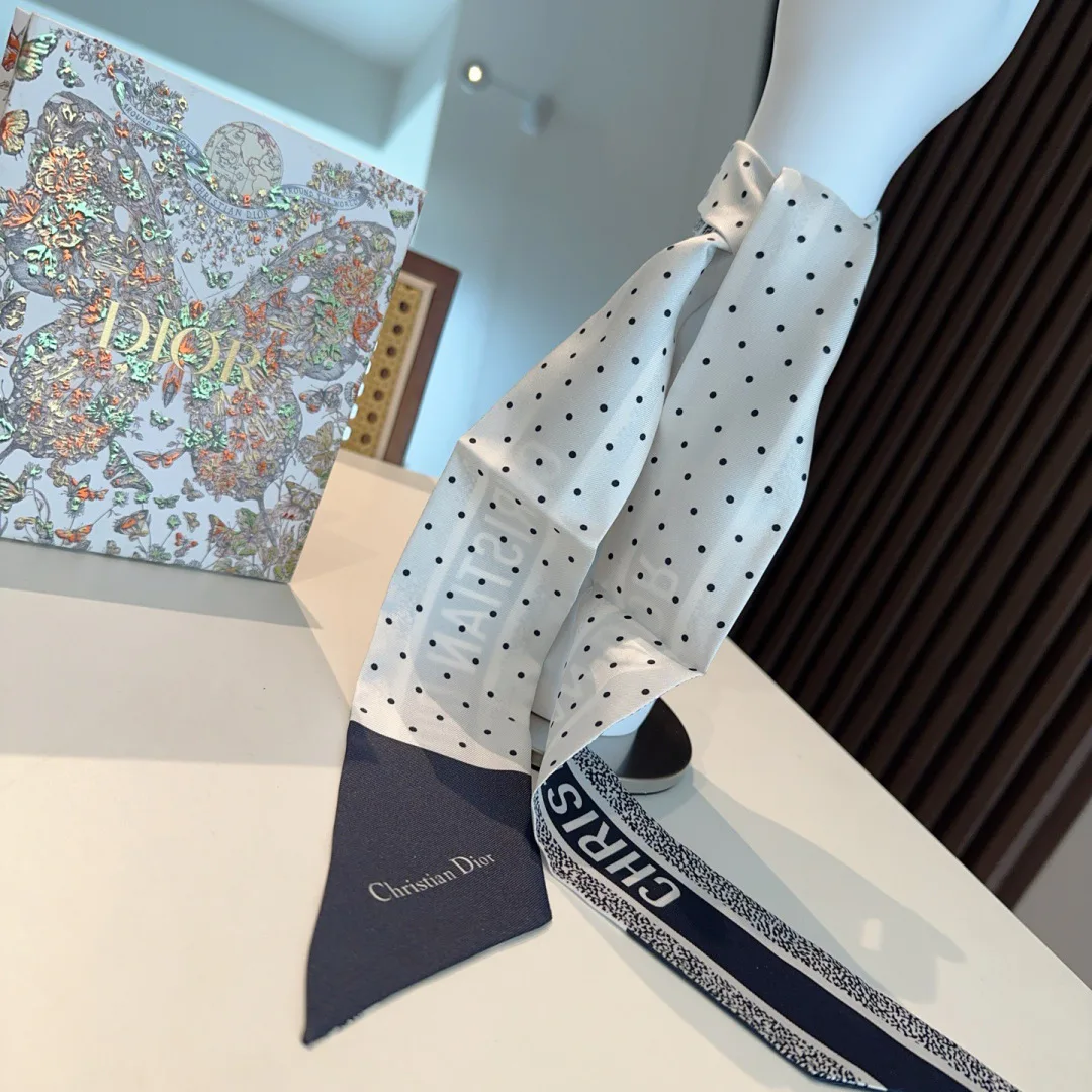 Платки Christian Dior 11616509