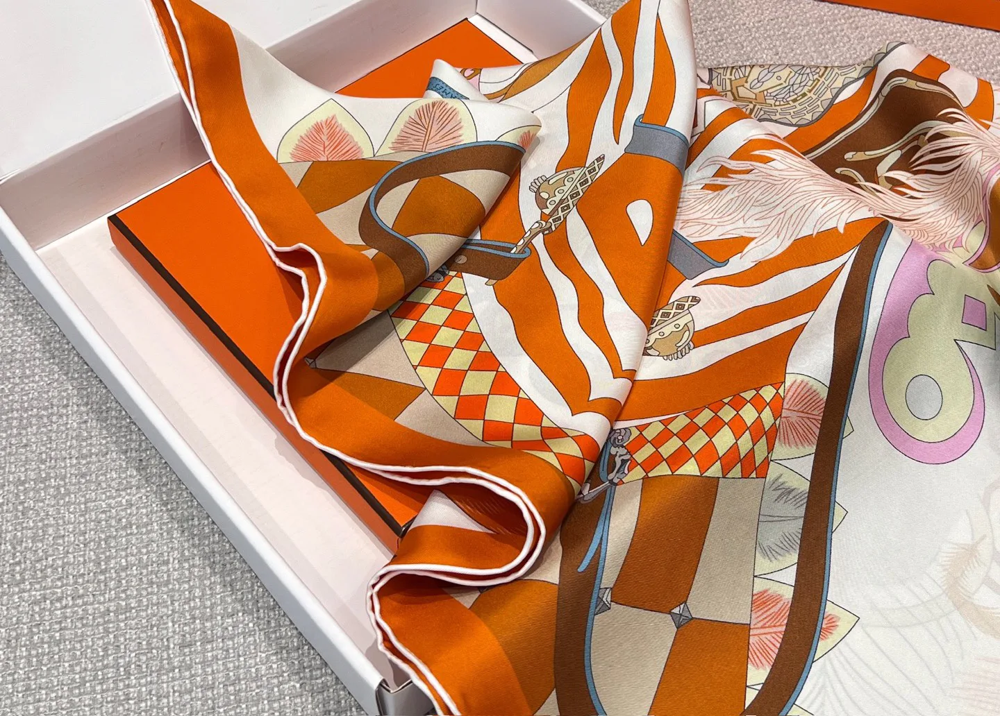 Платки Hermes 11929429