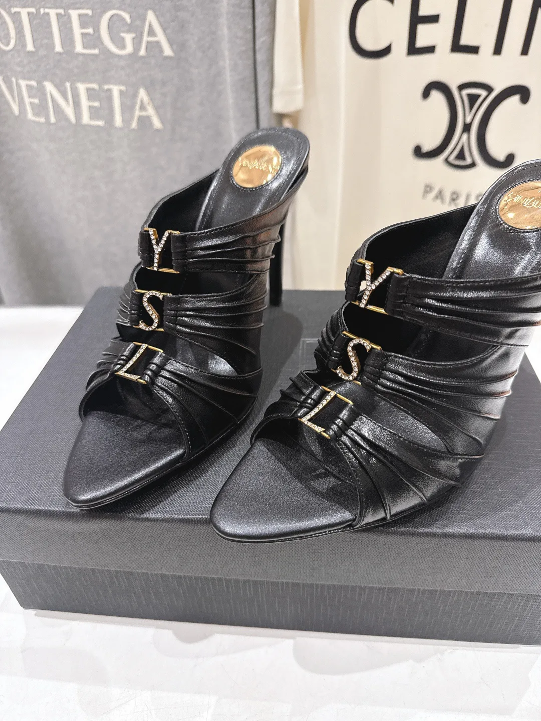 Босоножки Женские Saint Laurent 9916989