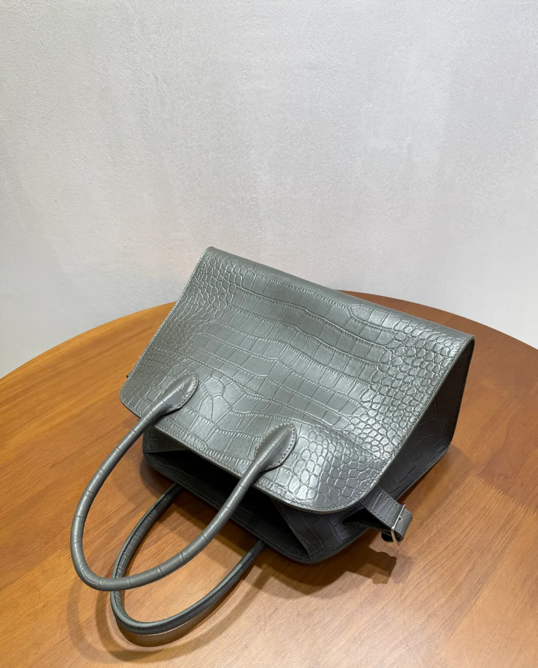 Классические Сумки Женские The Row 11412625