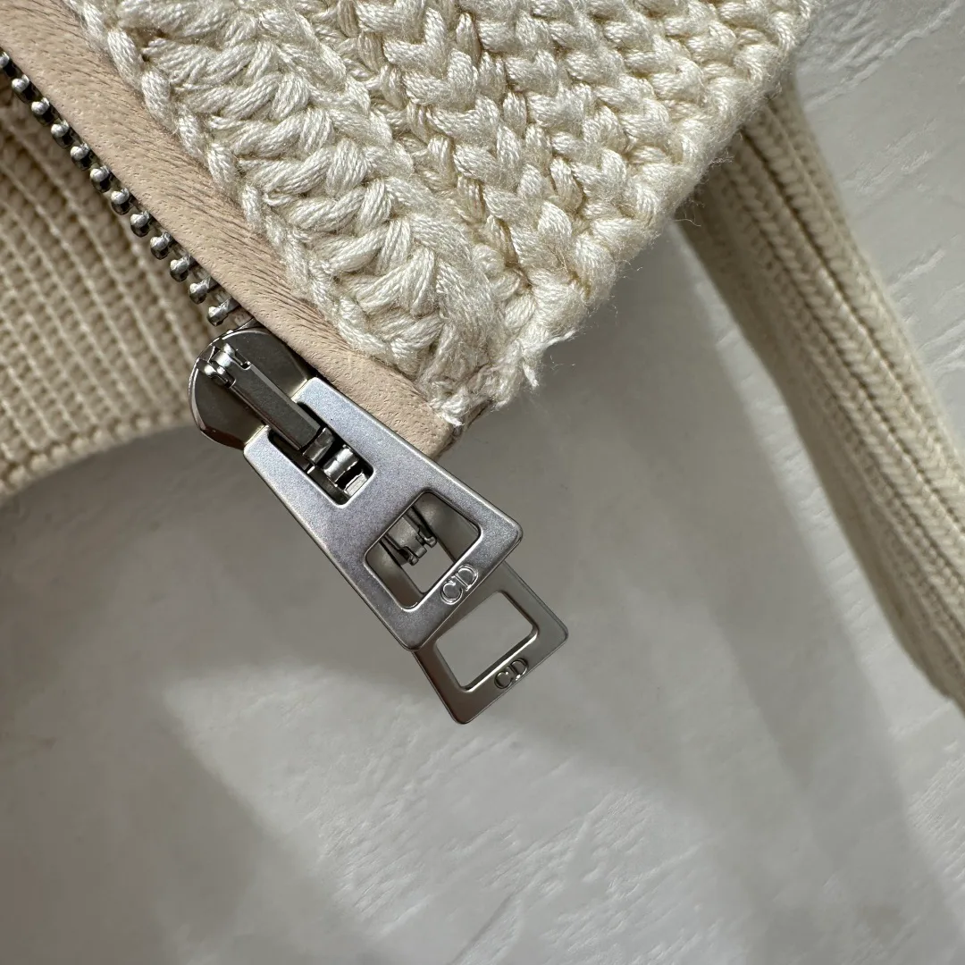 Куртки И Пуховики Женские Christian Dior 409123