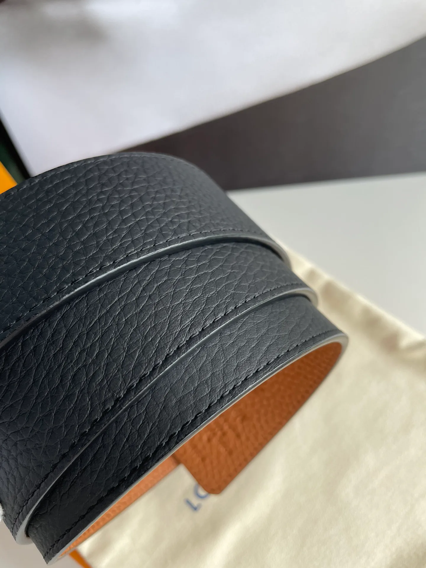 Ремни Louis Vuitton 10399097