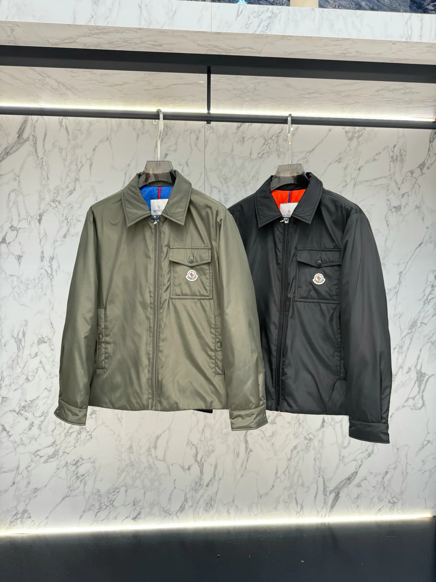 Куртки И Пуховики Мужские Moncler 18236959