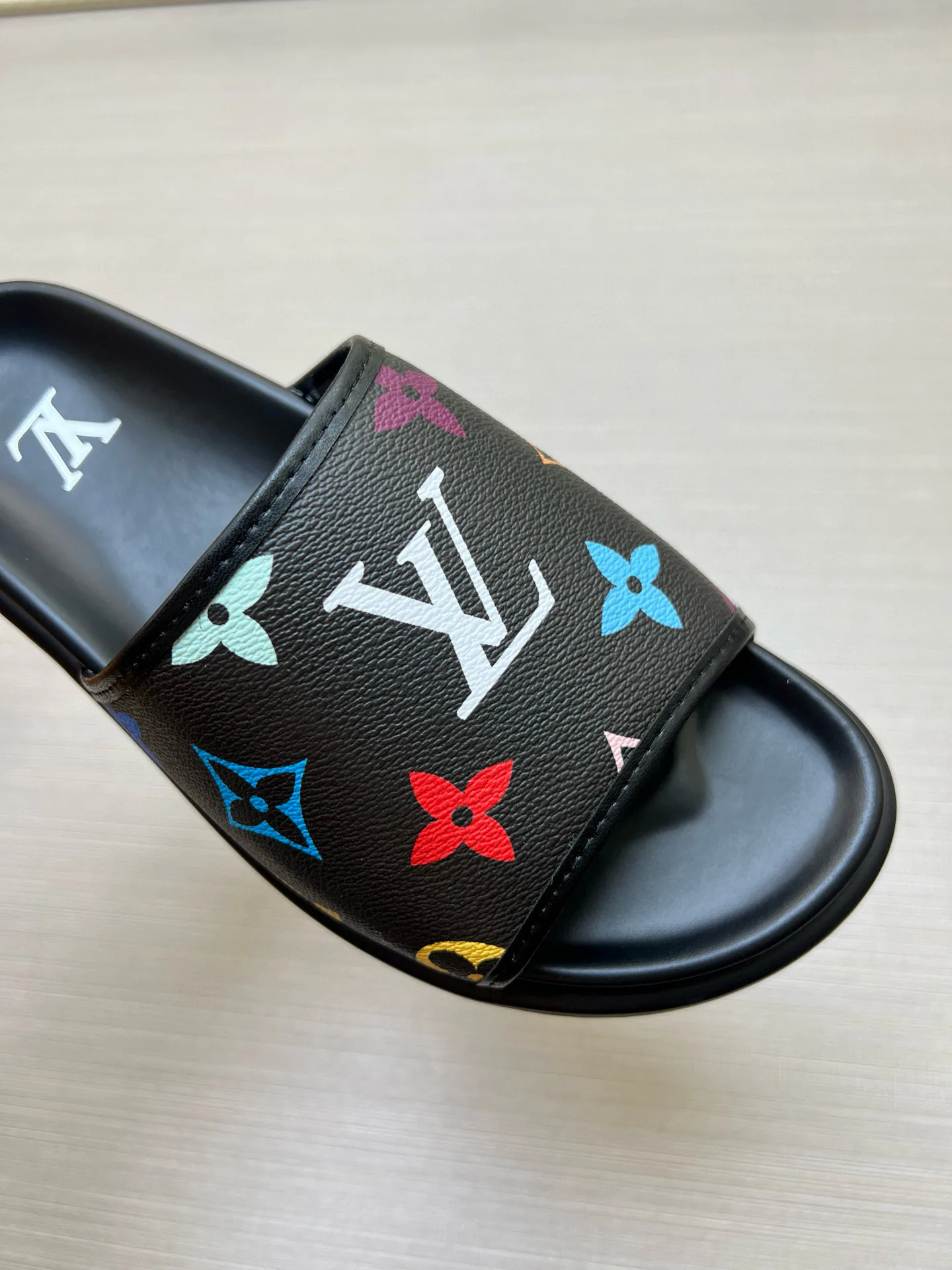 Шлепанцы Мужские Louis Vuitton 1789287