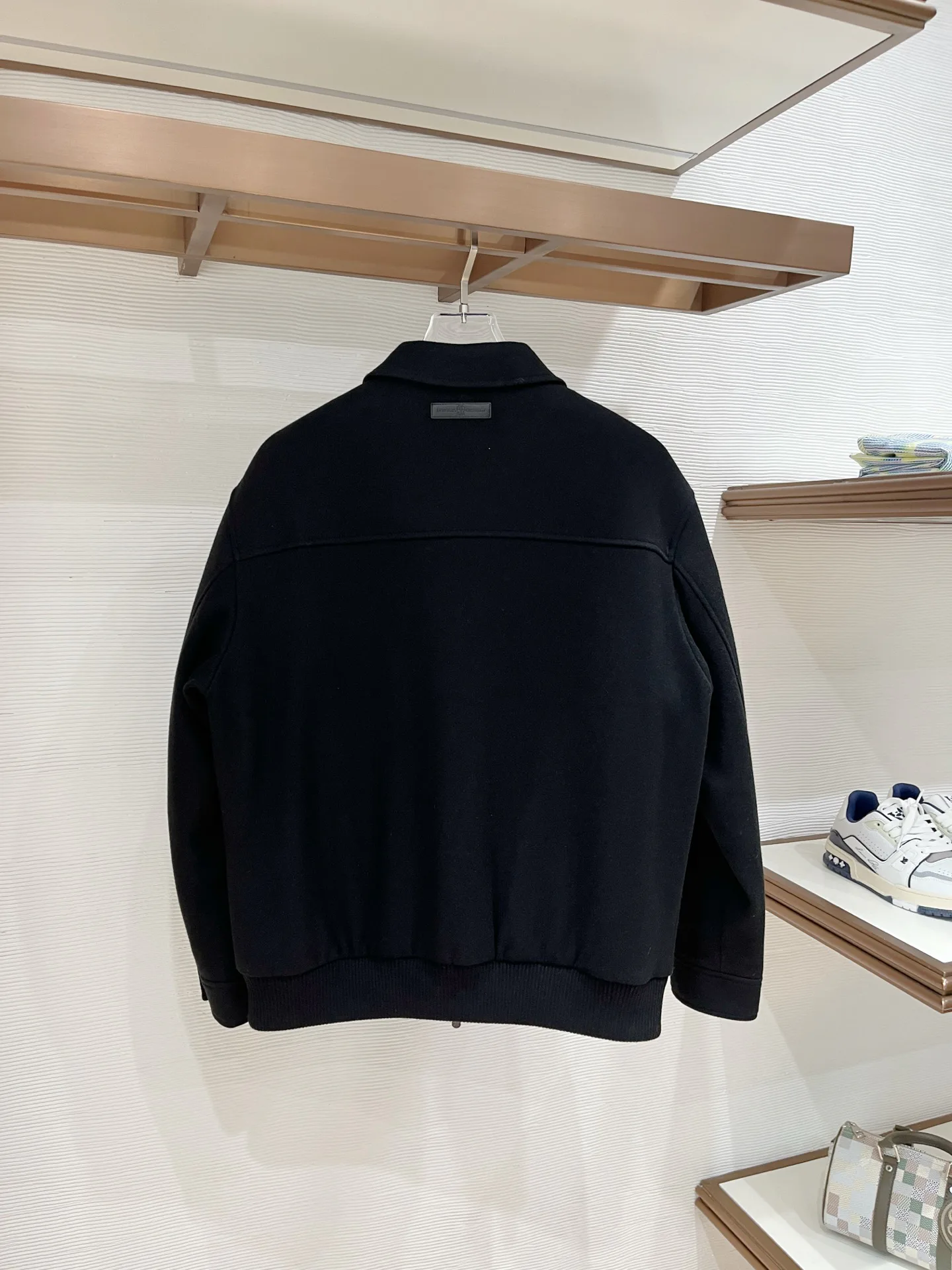 Куртки И Пуховики Мужские Brunello Cucinelli 194105