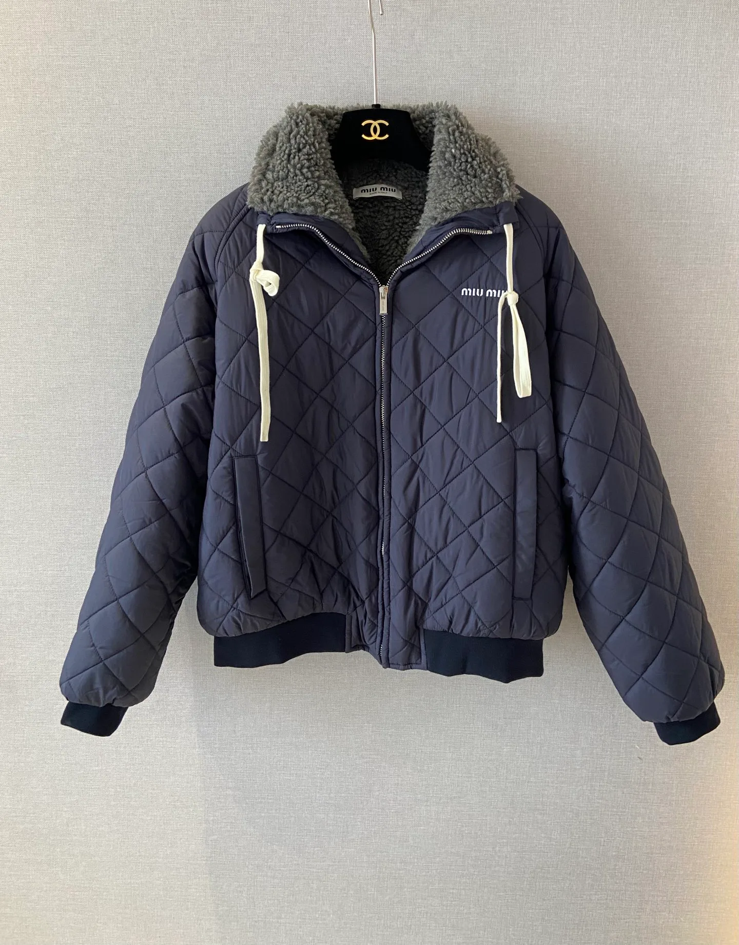 Куртки И Пуховики Женские Miu Miu 19919595