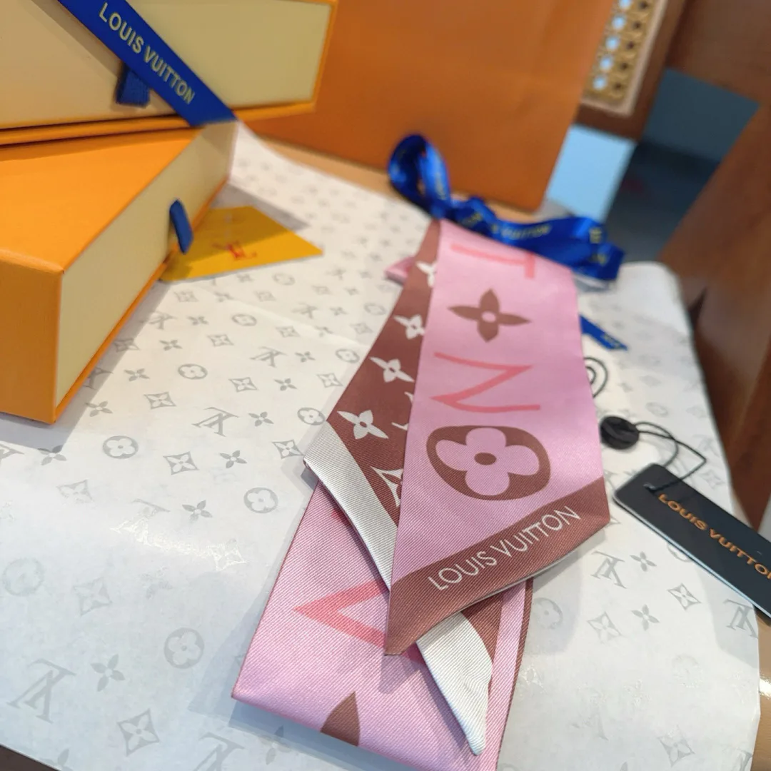 Платки Louis Vuitton 12918473