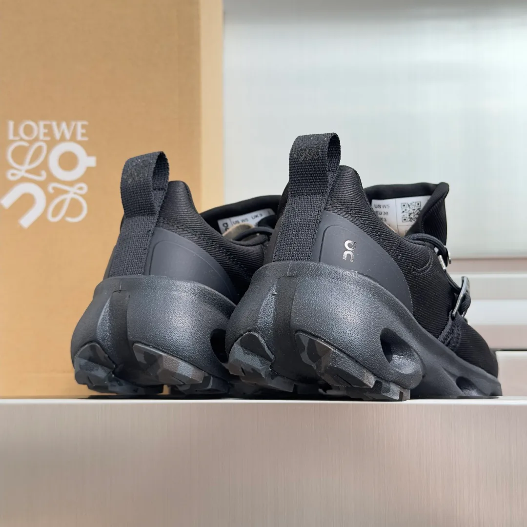 Кроссовки Женские Loewe 18311506