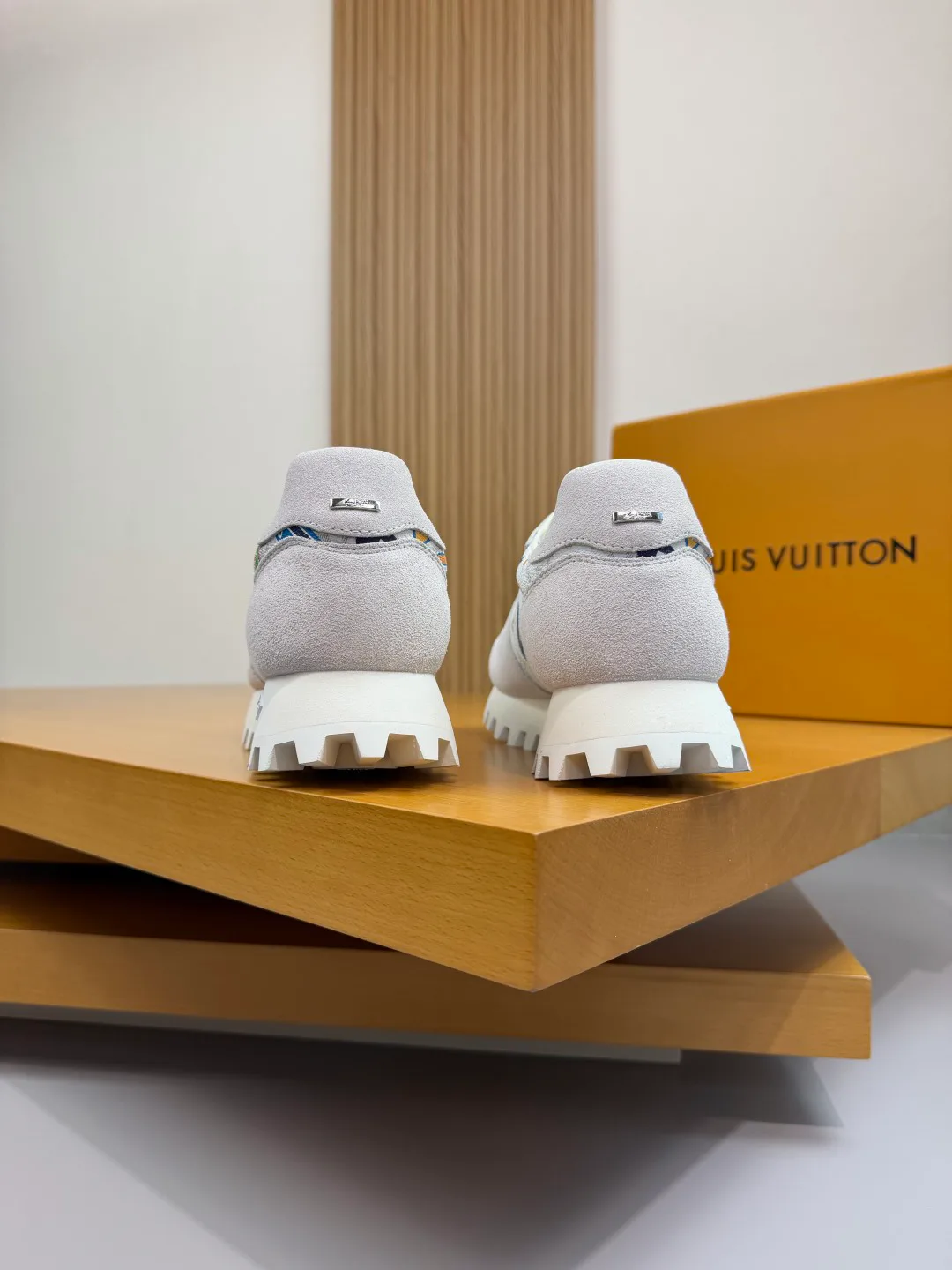 Кроссовки Мужские Louis Vuitton 152540