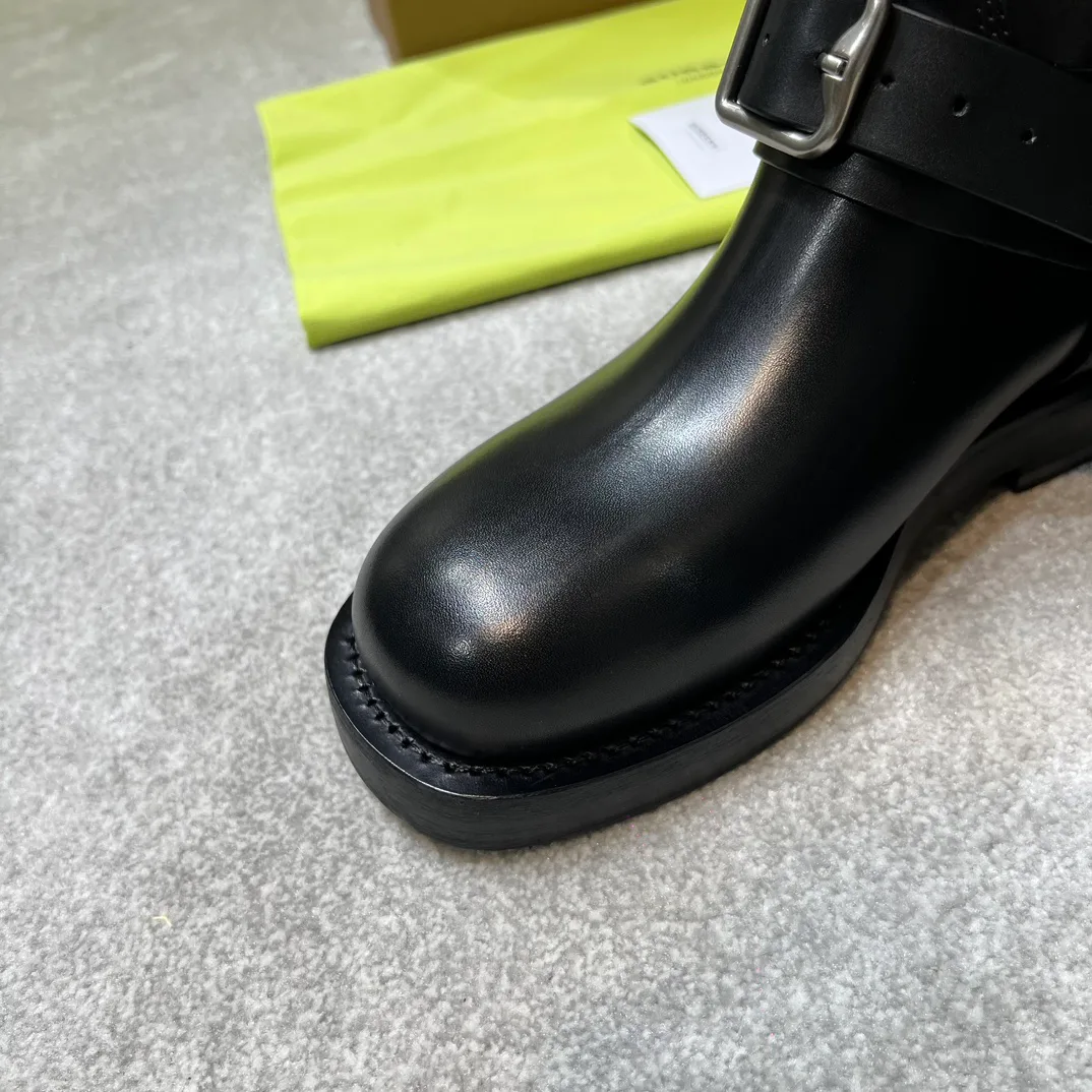 Сапоги Женские Burberry 4389755