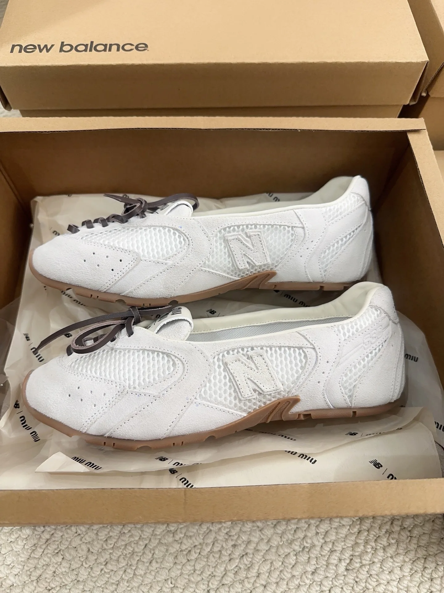 Кроссовки Женские New Balance 18041212