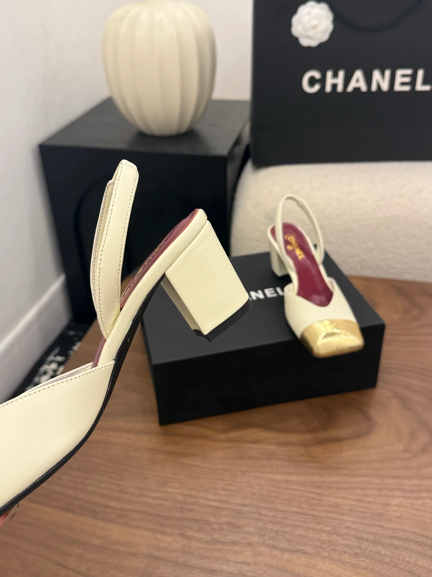 Туфли Женские Chanel 13444908