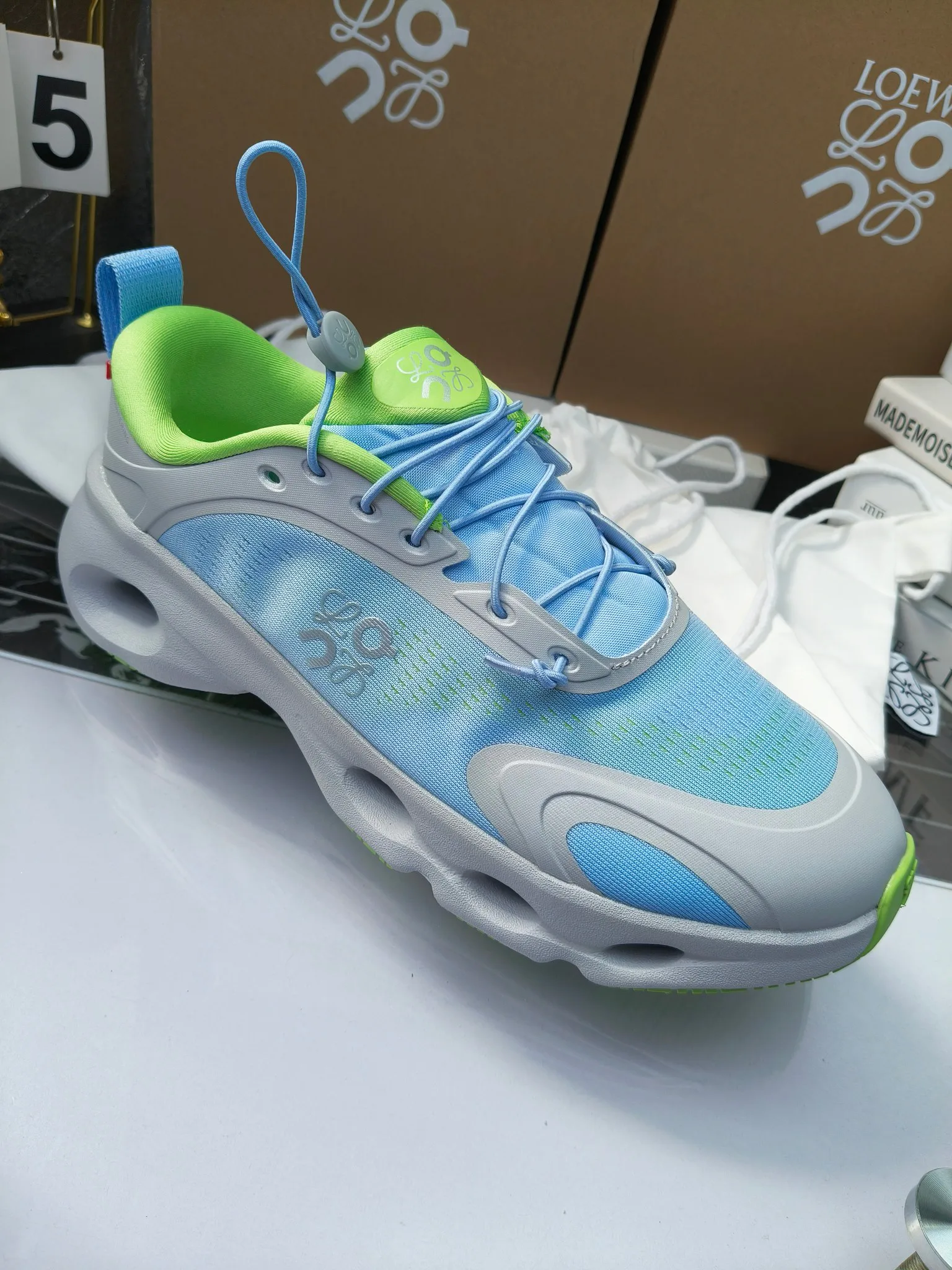 Кроссовки Женские Loewe 1885474