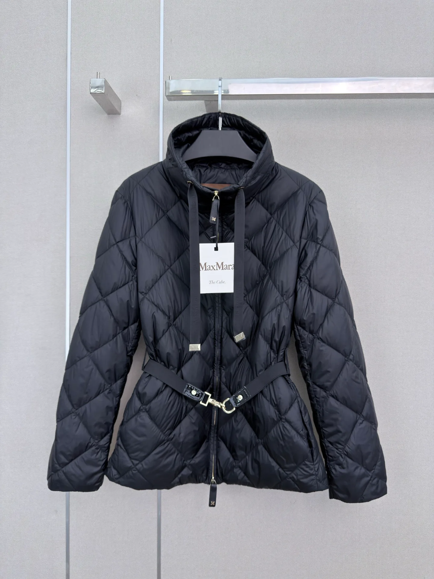 Куртки И Пуховики Женские Max Mara 18108362