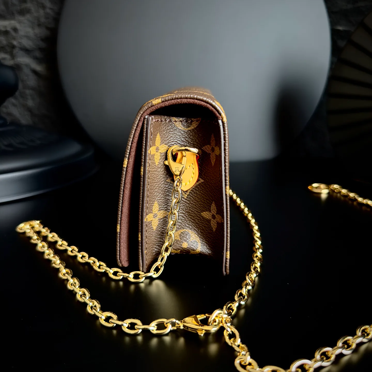 Сумки На Ремне Женские Chanel 923892