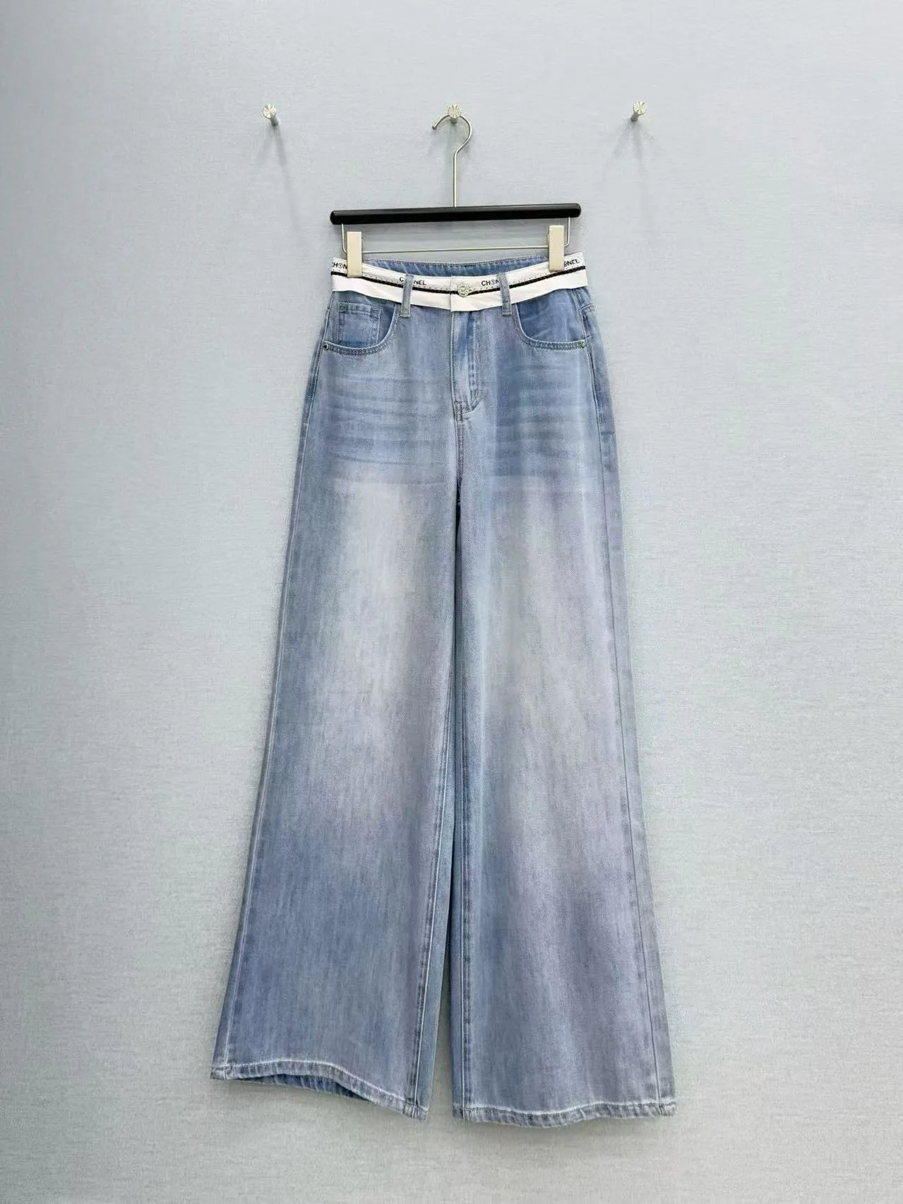 Джинсы Женские Chanel 13580440