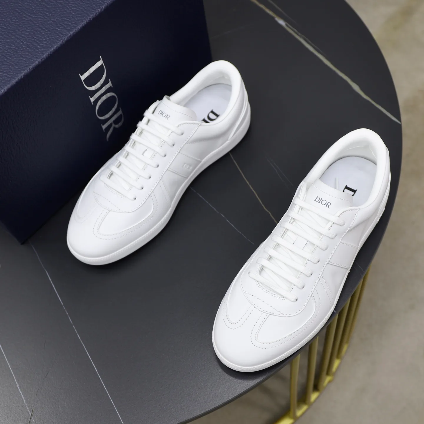 Кроссовки Женские Christian Dior 18102937