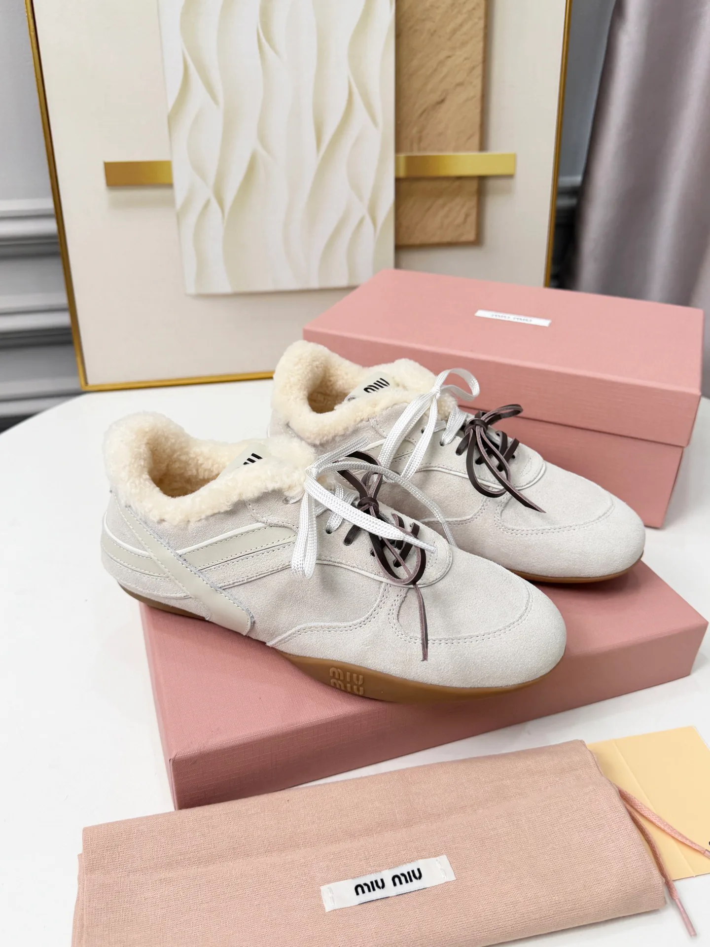 Кроссовки Женские Miu Miu 19292550