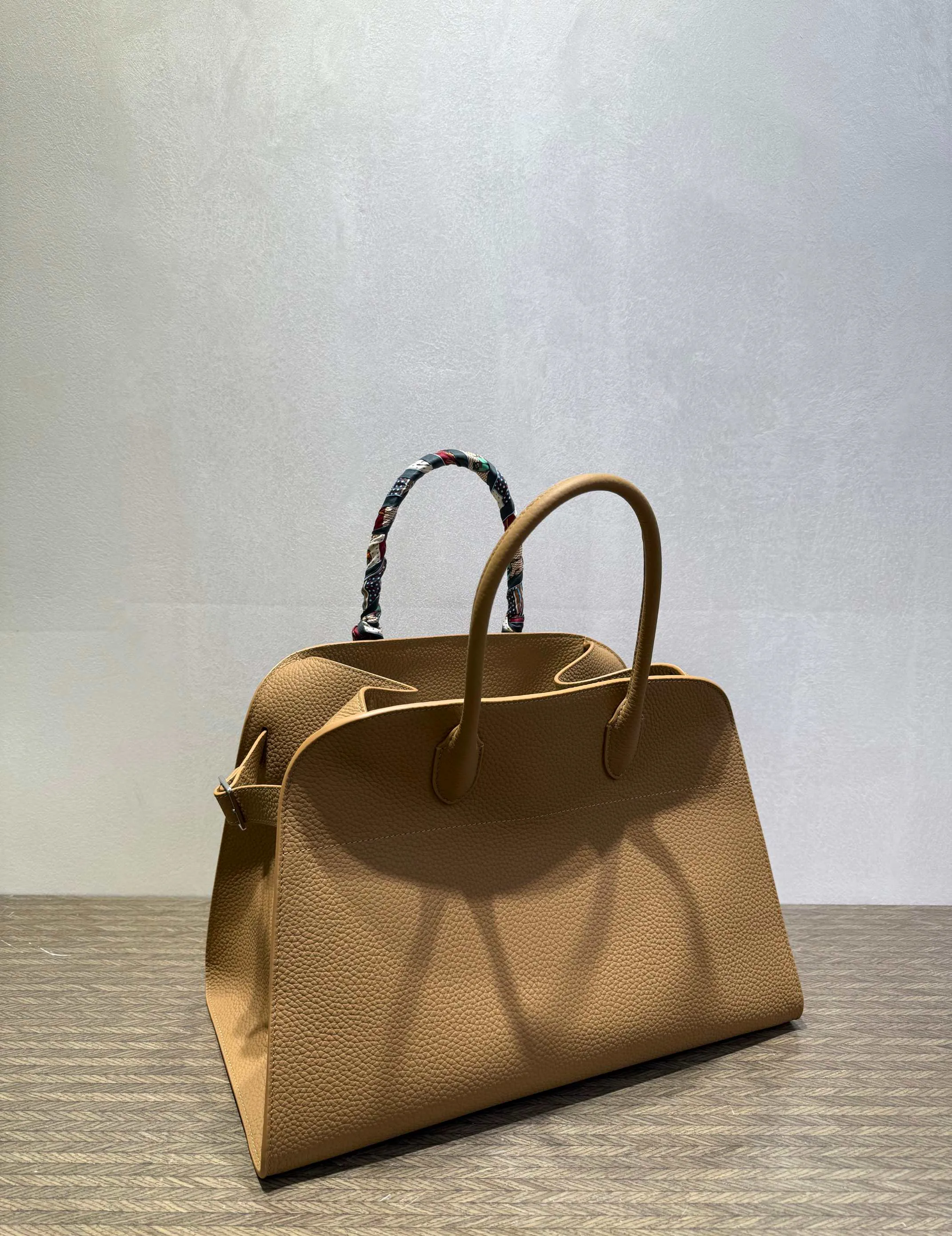 Классические Сумки Женские The Row 321904