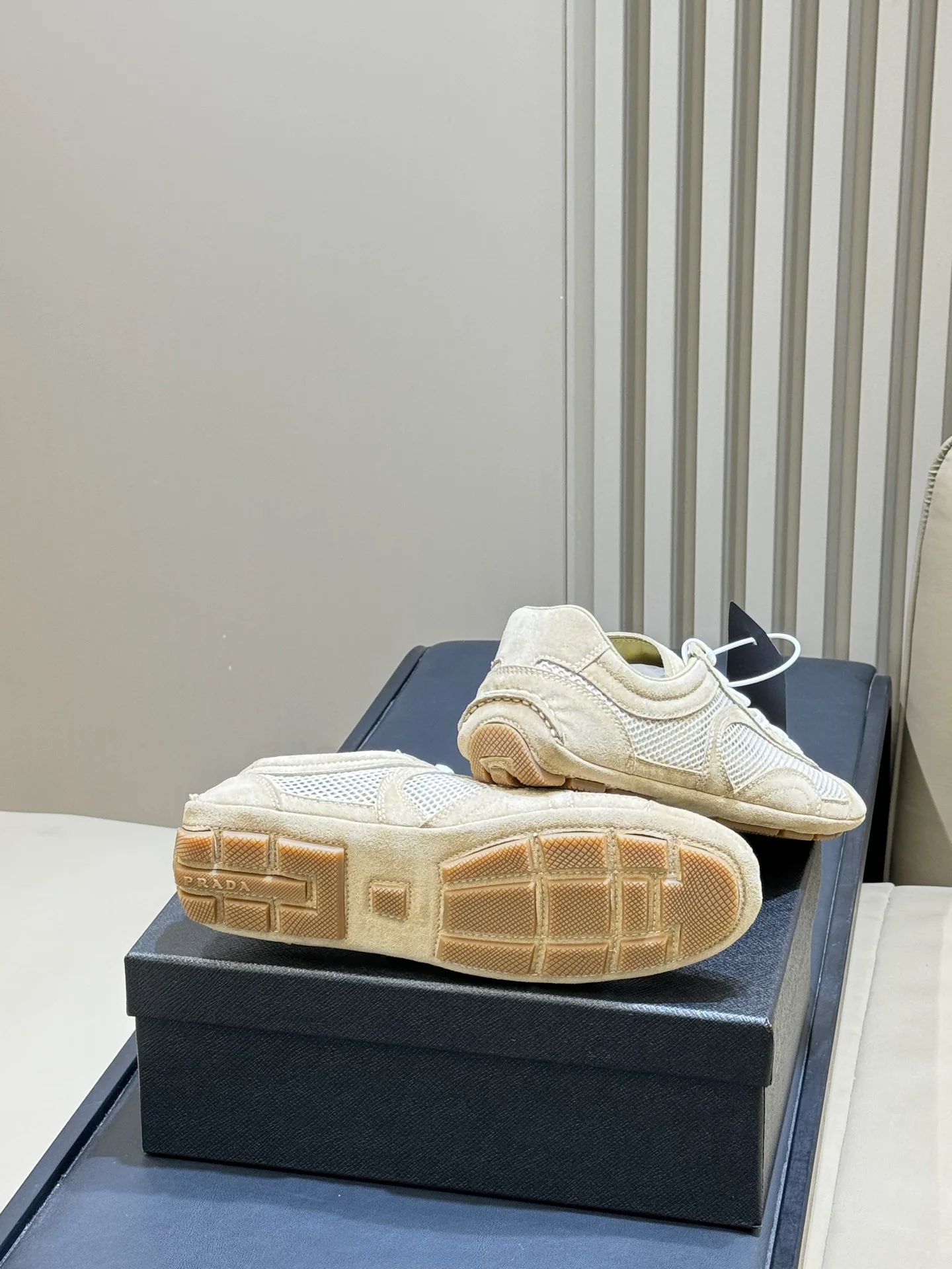 Кроссовки Женские Prada 11258581