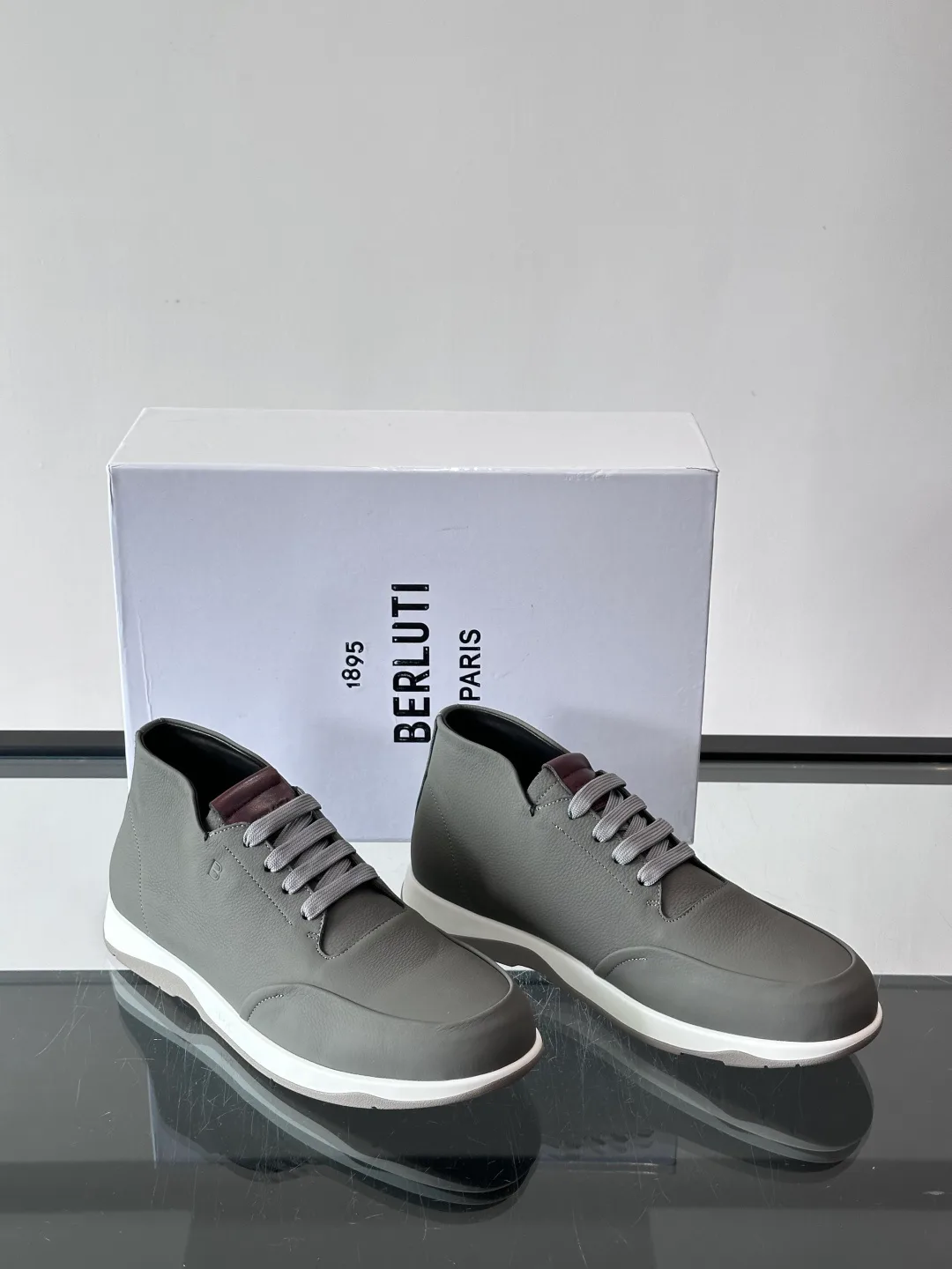 Кроссовки Мужские Berluti 674517