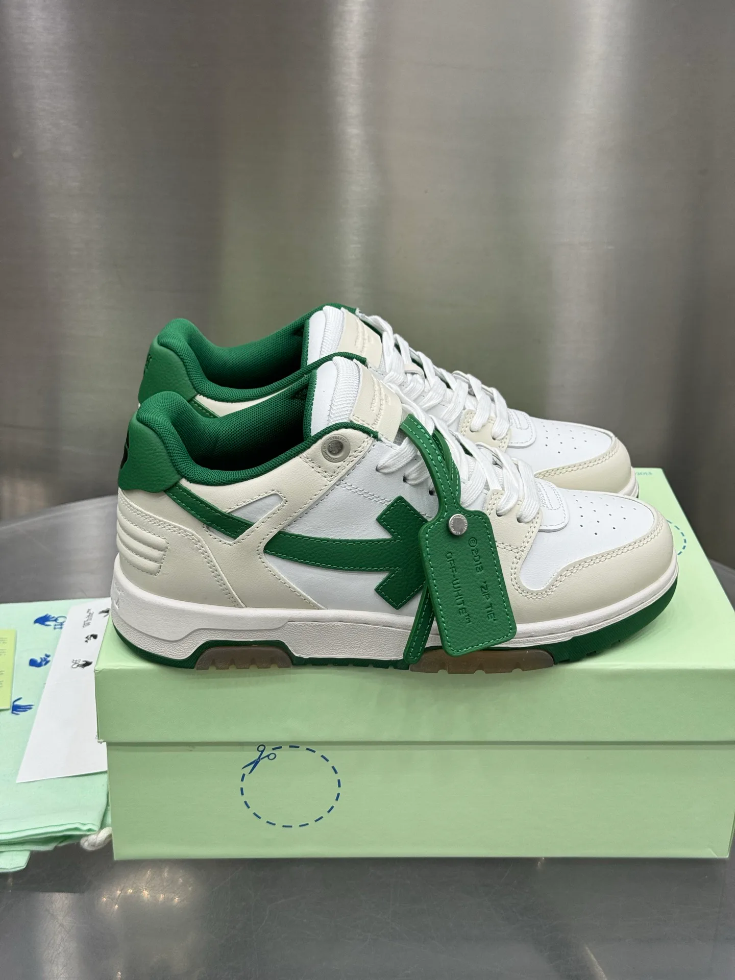 Кроссовки Женские Off-White 11751520