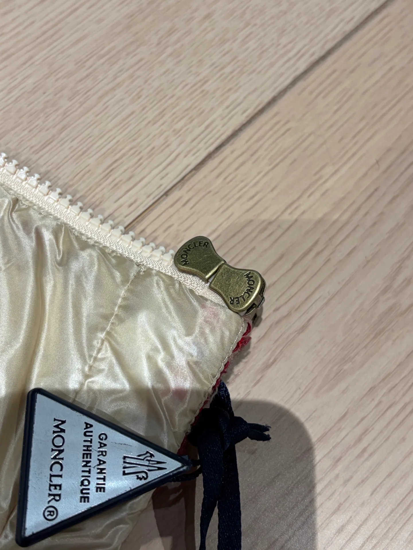 Жилеты Женские Moncler 18993287