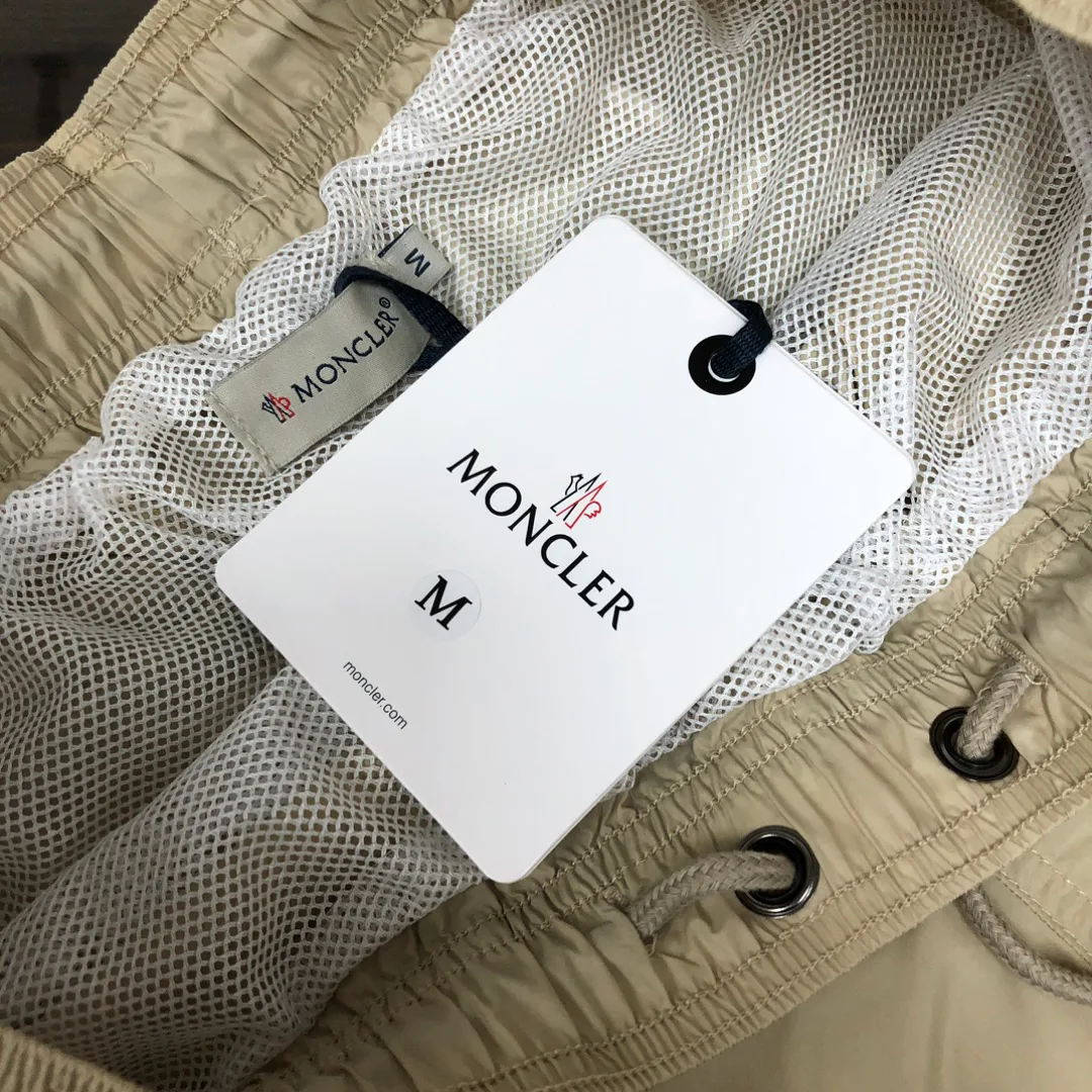 Шорты Мужские Moncler 11239091