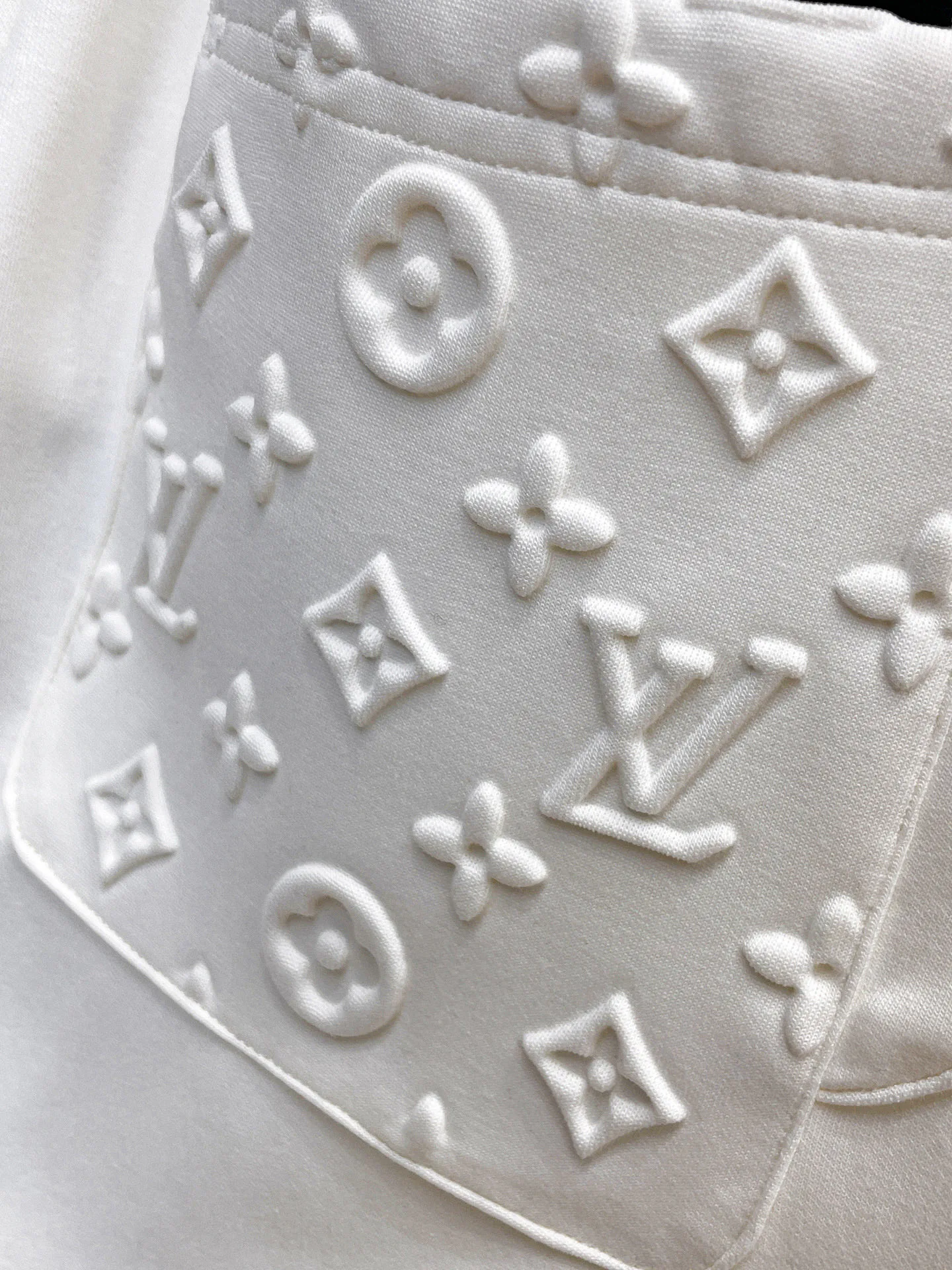 Брюки Мужские Louis Vuitton 11139992