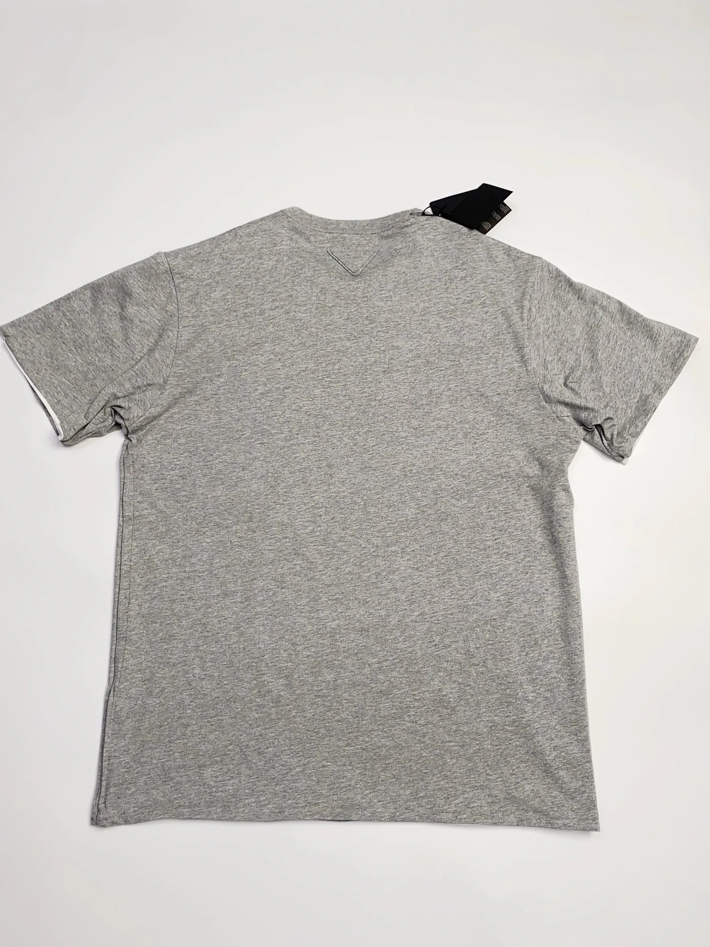 Футболки Женские Prada 1258899