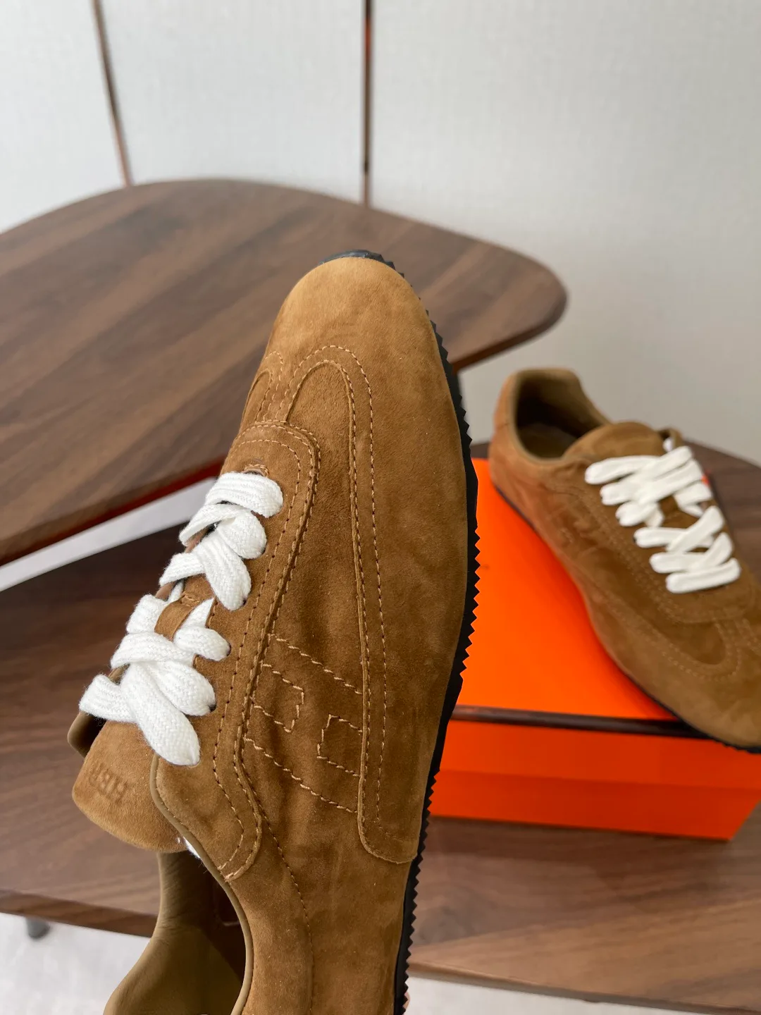 Кроссовки Женские Hermes 1284394