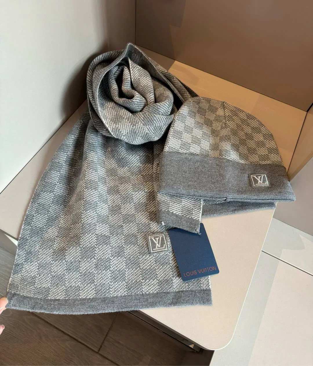 Шарфы Louis Vuitton 613401