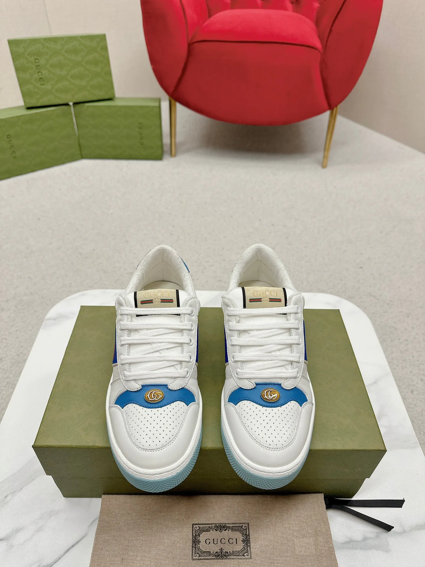 Кроссовки Женские Gucci 4784242