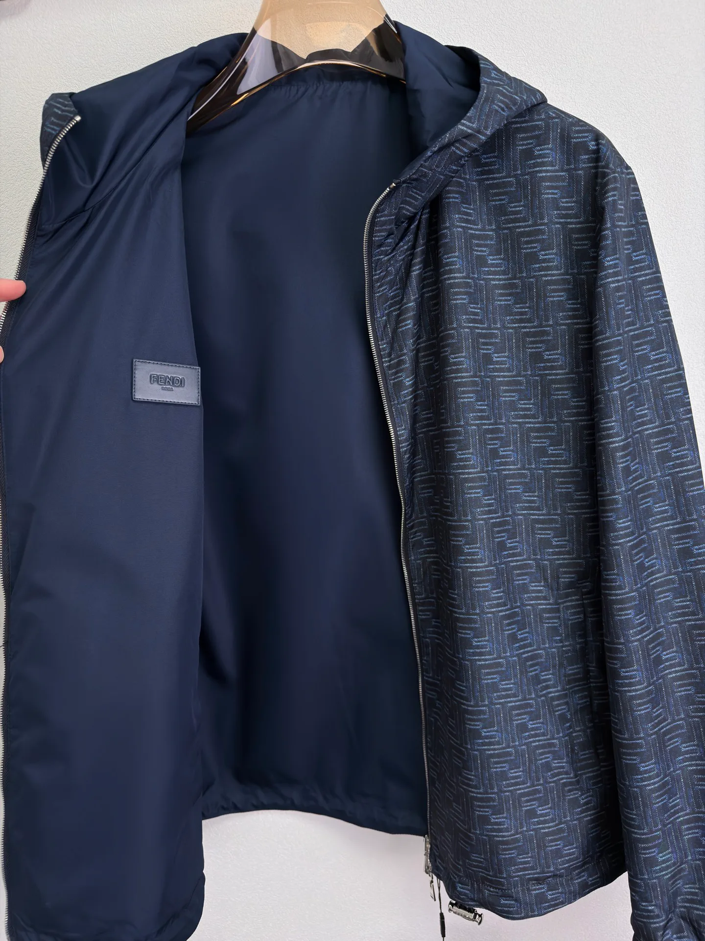 Куртки И Пуховики Мужские Fendi 11383467