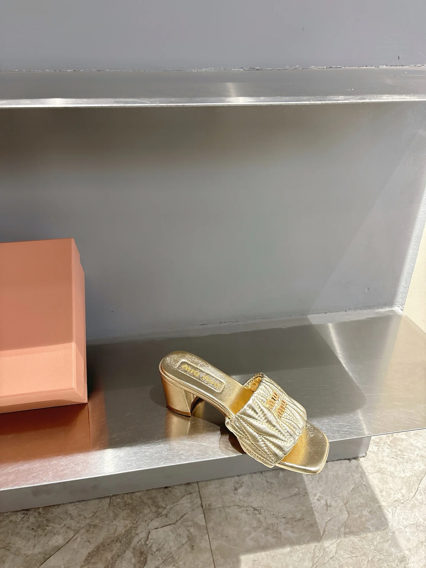 Босоножки Женские Miu Miu 29037