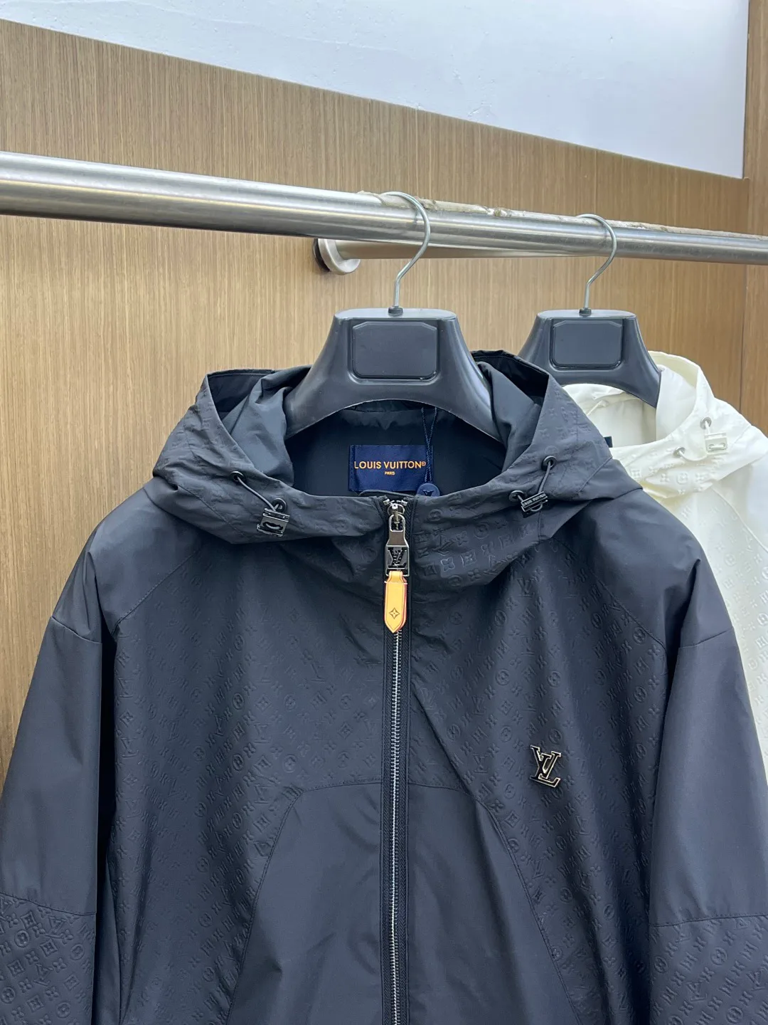 Куртки И Пуховики Мужские Louis Vuitton 10007488