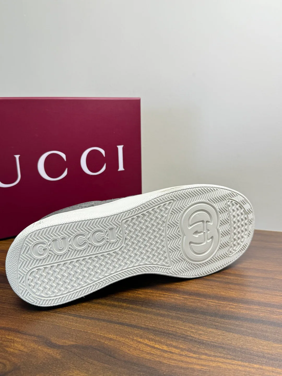 Кроссовки Мужские Gucci 20143299