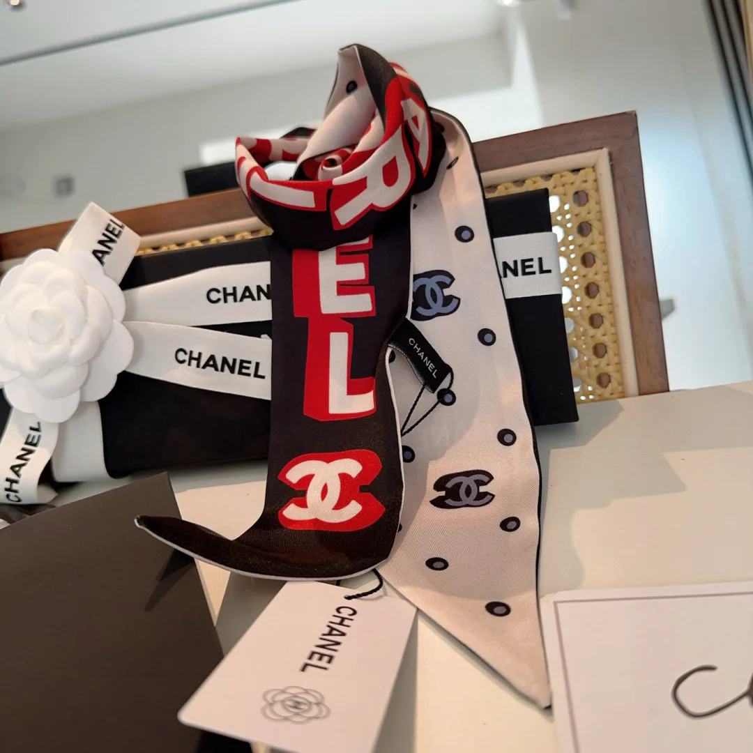 Платки Chanel 12918491