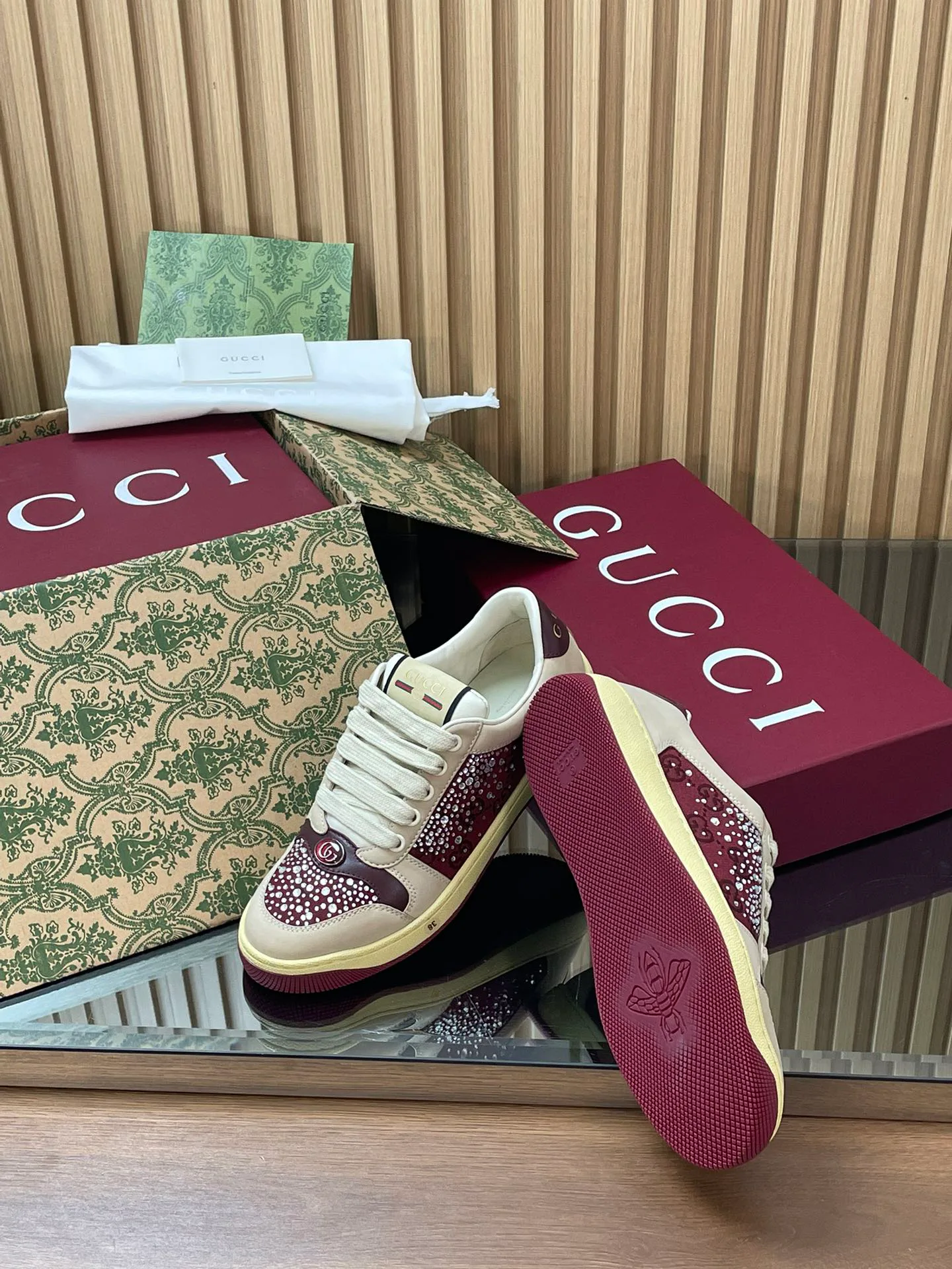 Кроссовки Женские Gucci 451038