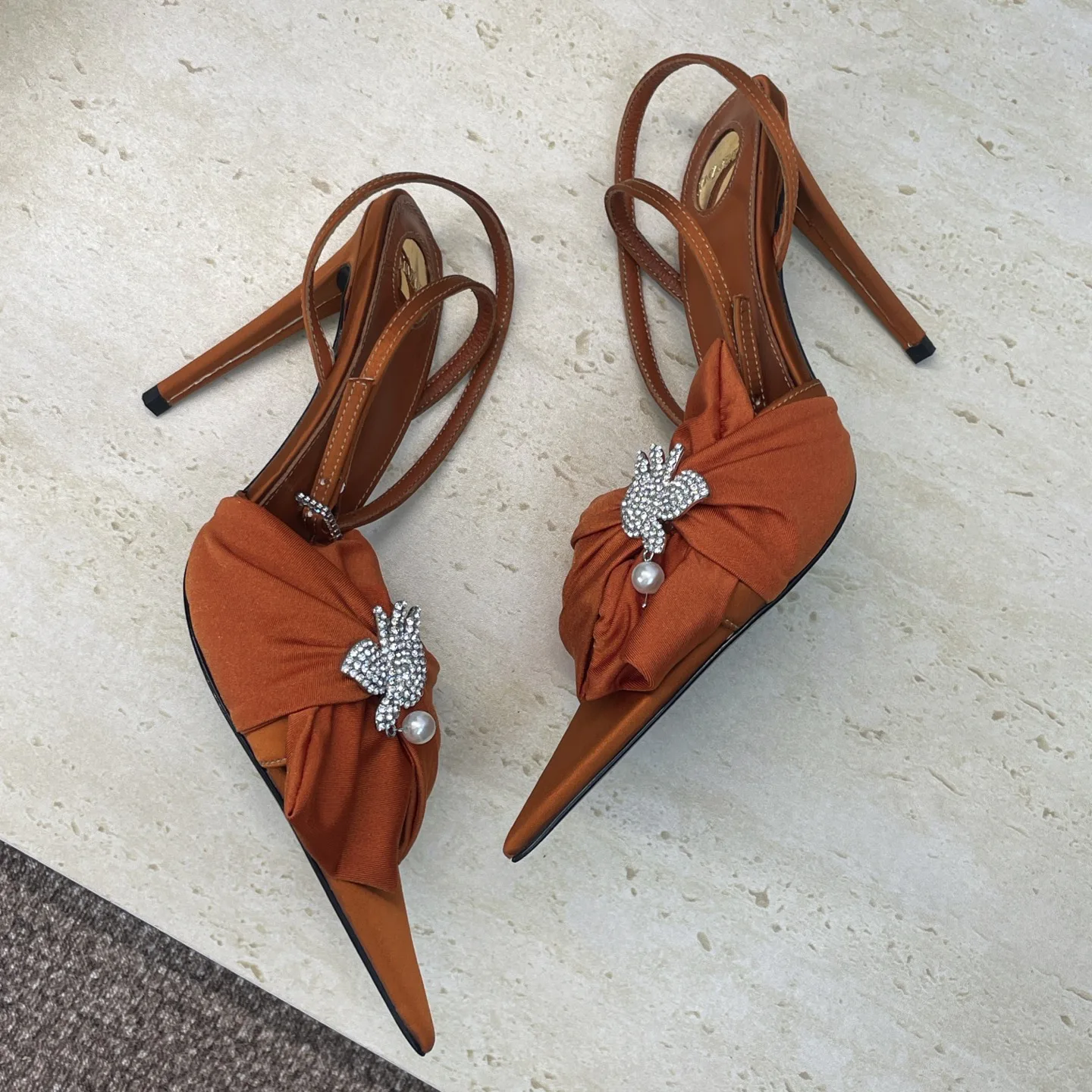 Босоножки Женские Saint Laurent 3009070