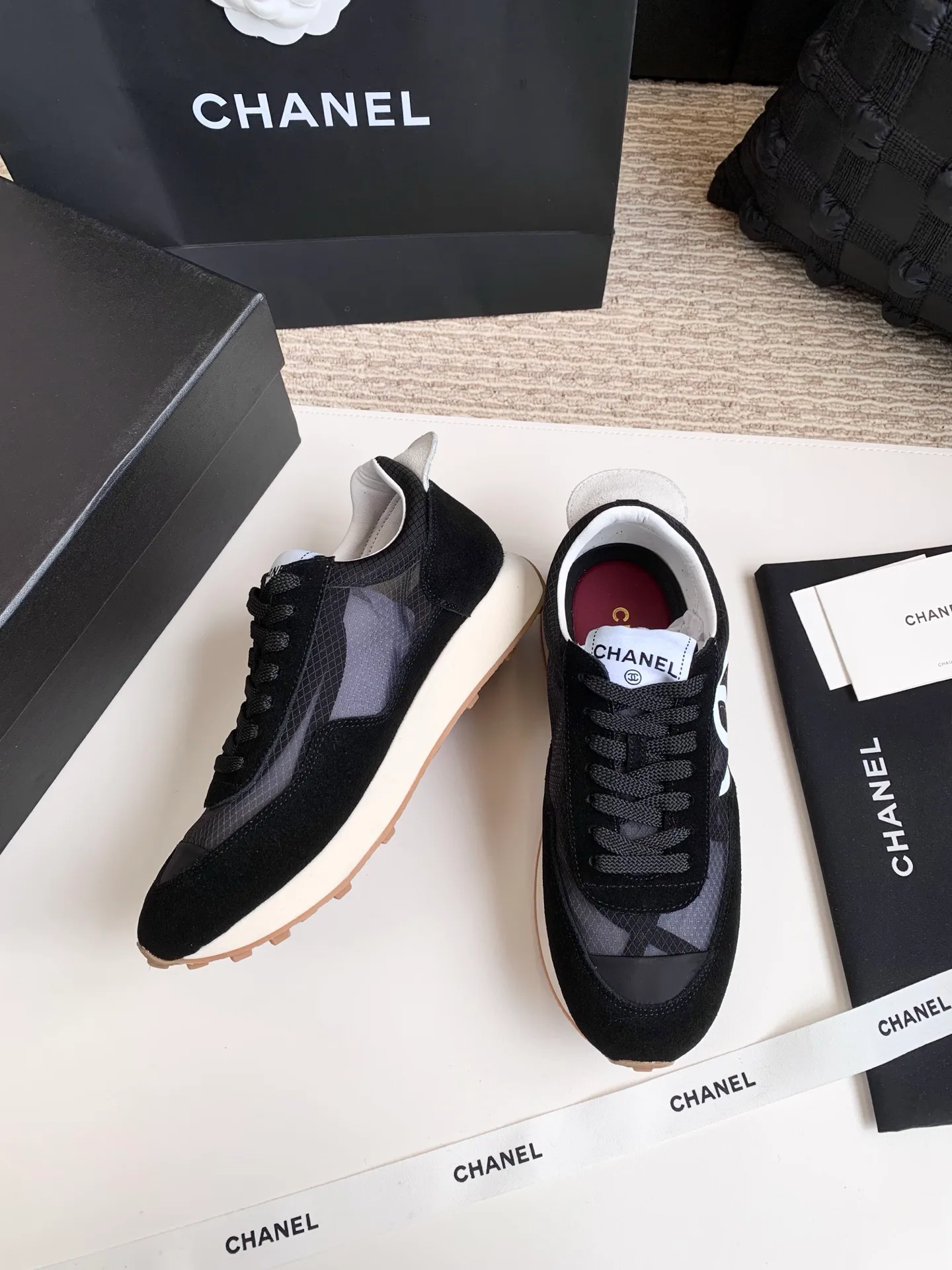 Кроссовки Женские Chanel 11330230