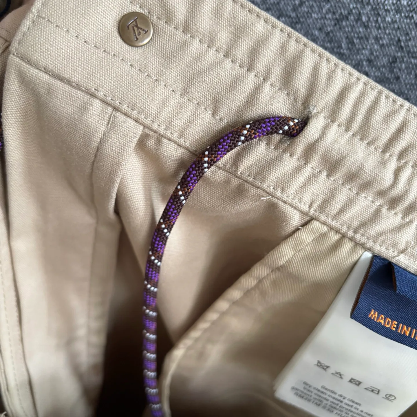 Брюки Женские Louis Vuitton 12696055