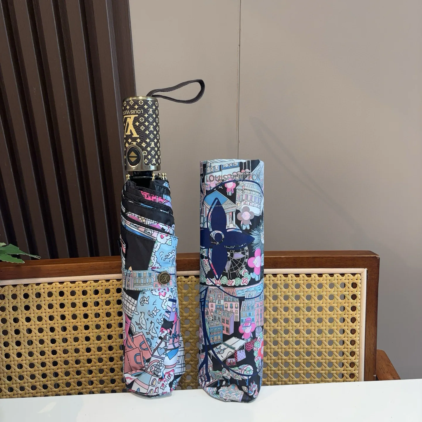 Зонты Louis Vuitton 1618371