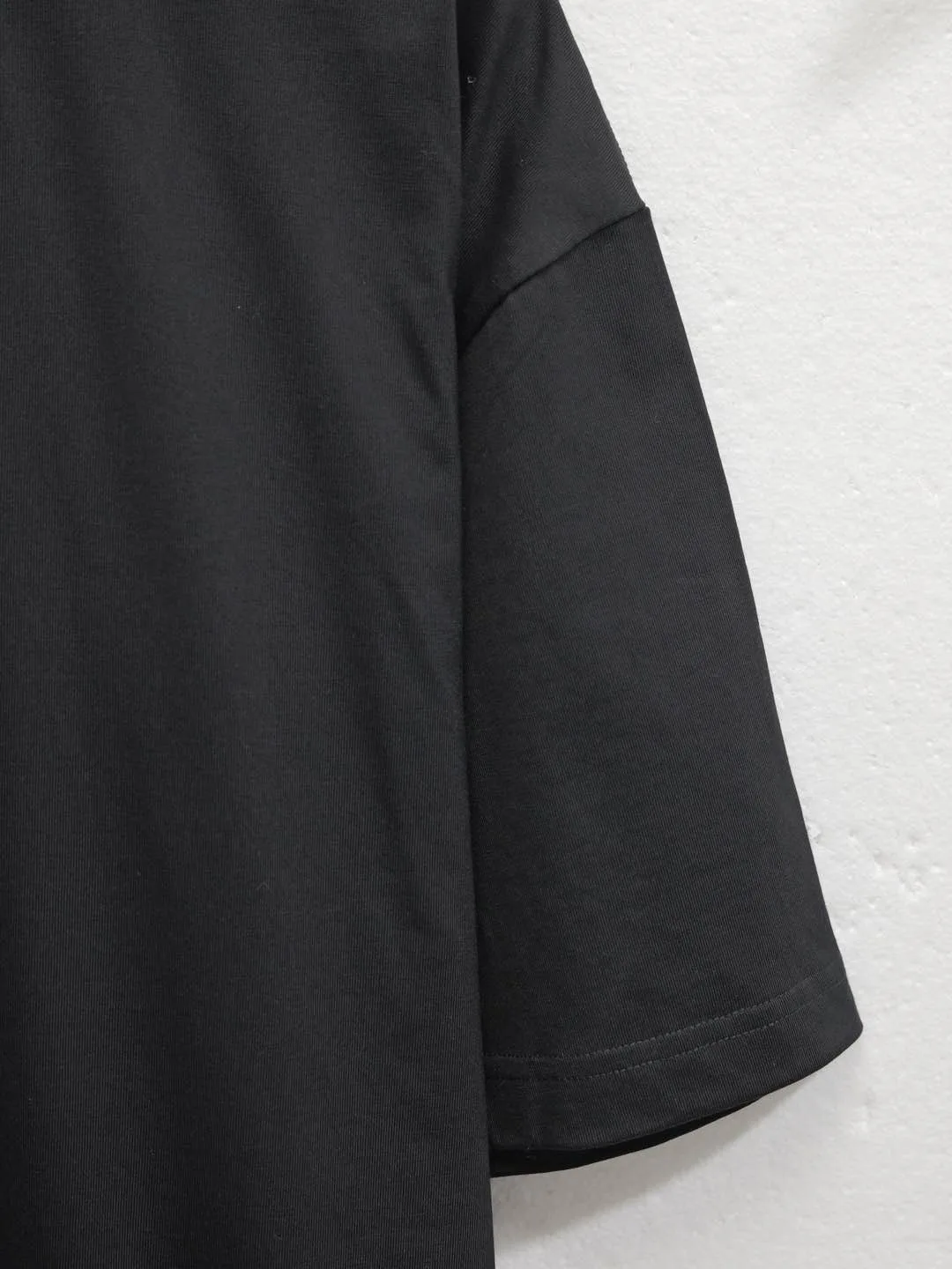 Футболки Женские Balenciaga 382194